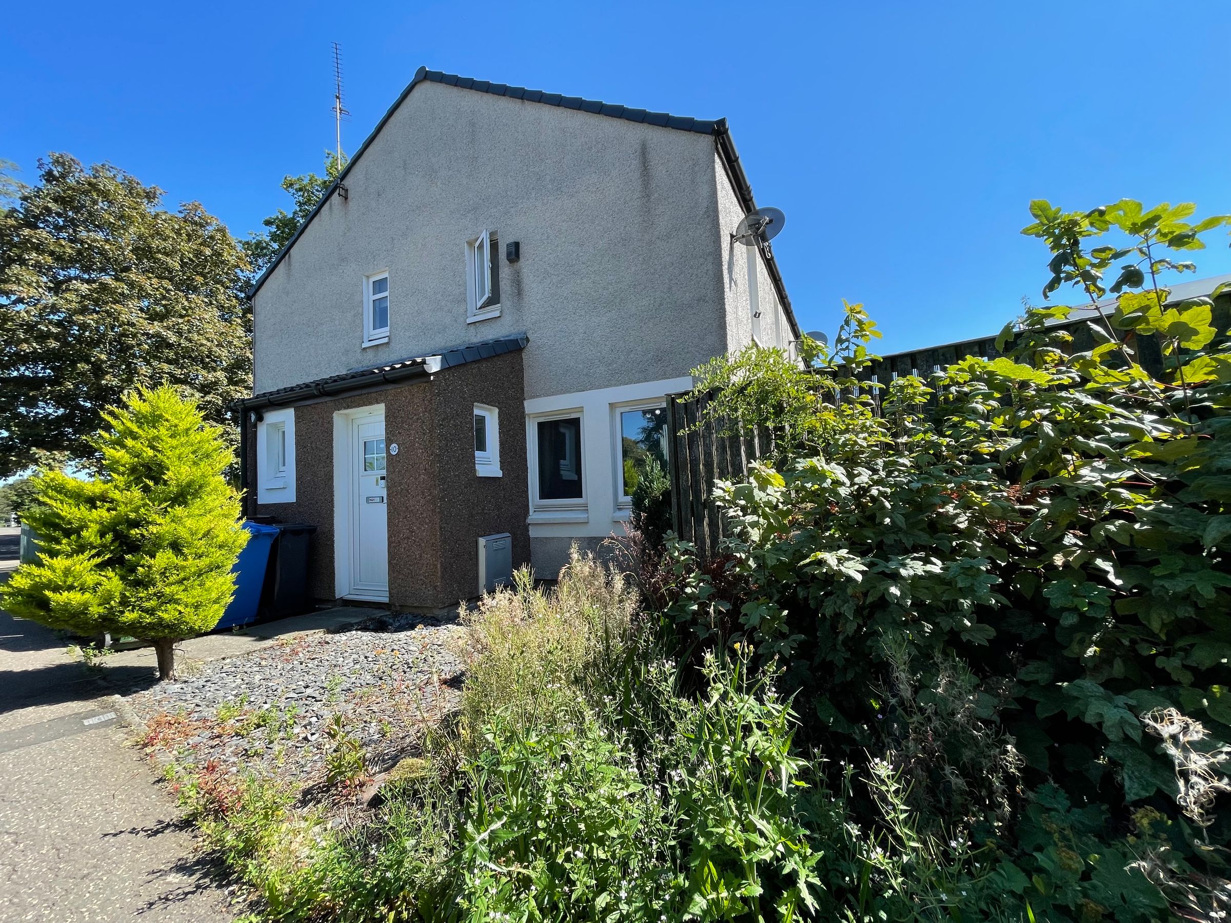 1 bed end terrace house for sale in Maryfield Park, Mid Calder EH53