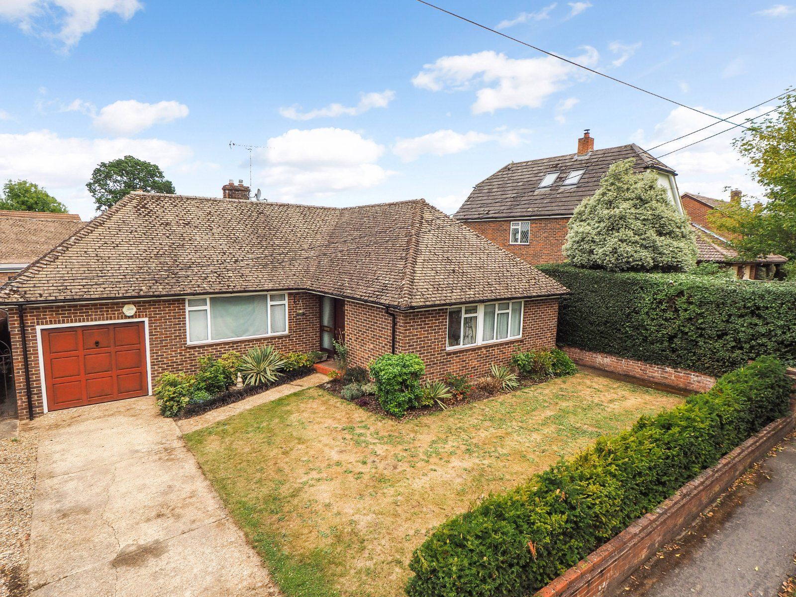 3 bed bungalow for sale in Taylors Lane, Lindford, Bordon, Hampshire