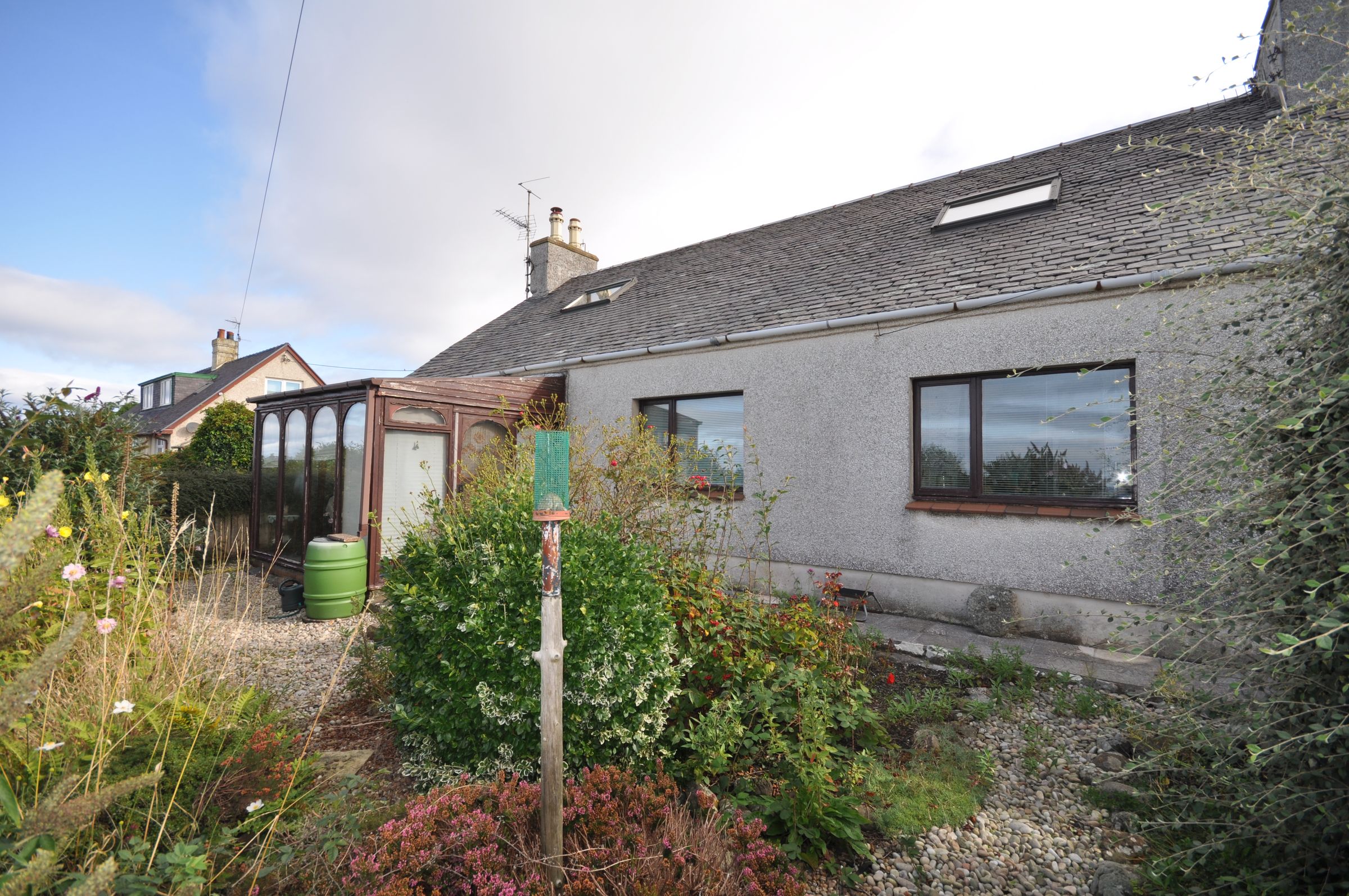 2 bed semidetached house for sale in Cairnfield Cottage, Shalloch Park