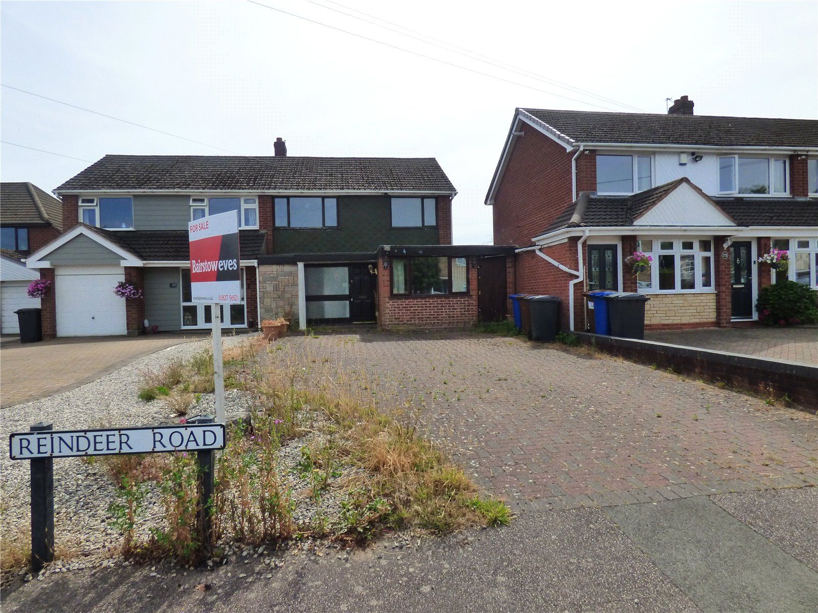 4 bed semidetached house for sale in Reindeer Road, Fazeley, Tamworth