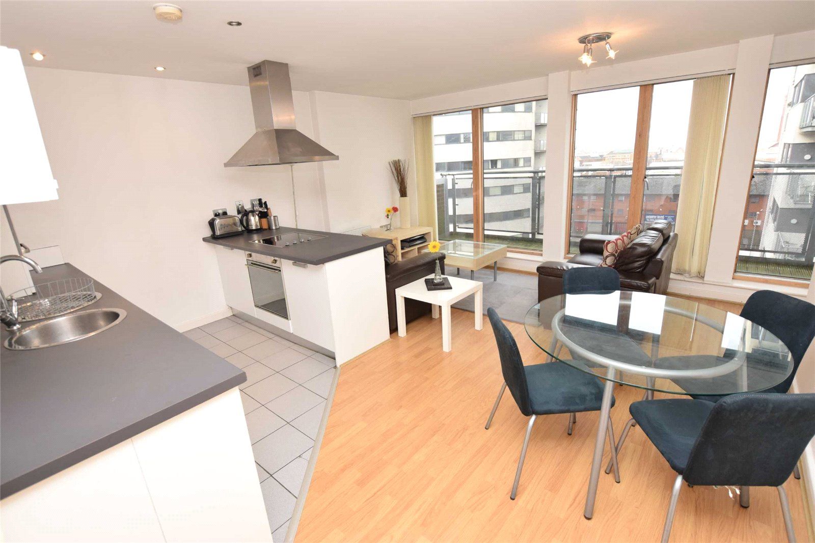 2 bed flat to rent in Hornbeam Way, Green Quarter, Manchester M4 Zoopla