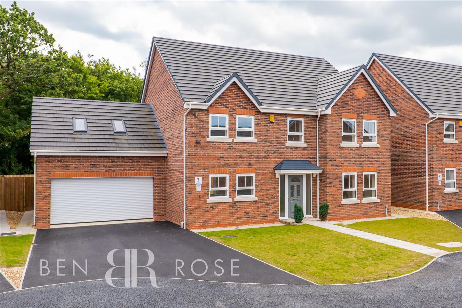 6 bed property for sale in Fossdale Moss, Leyland PR26 Zoopla