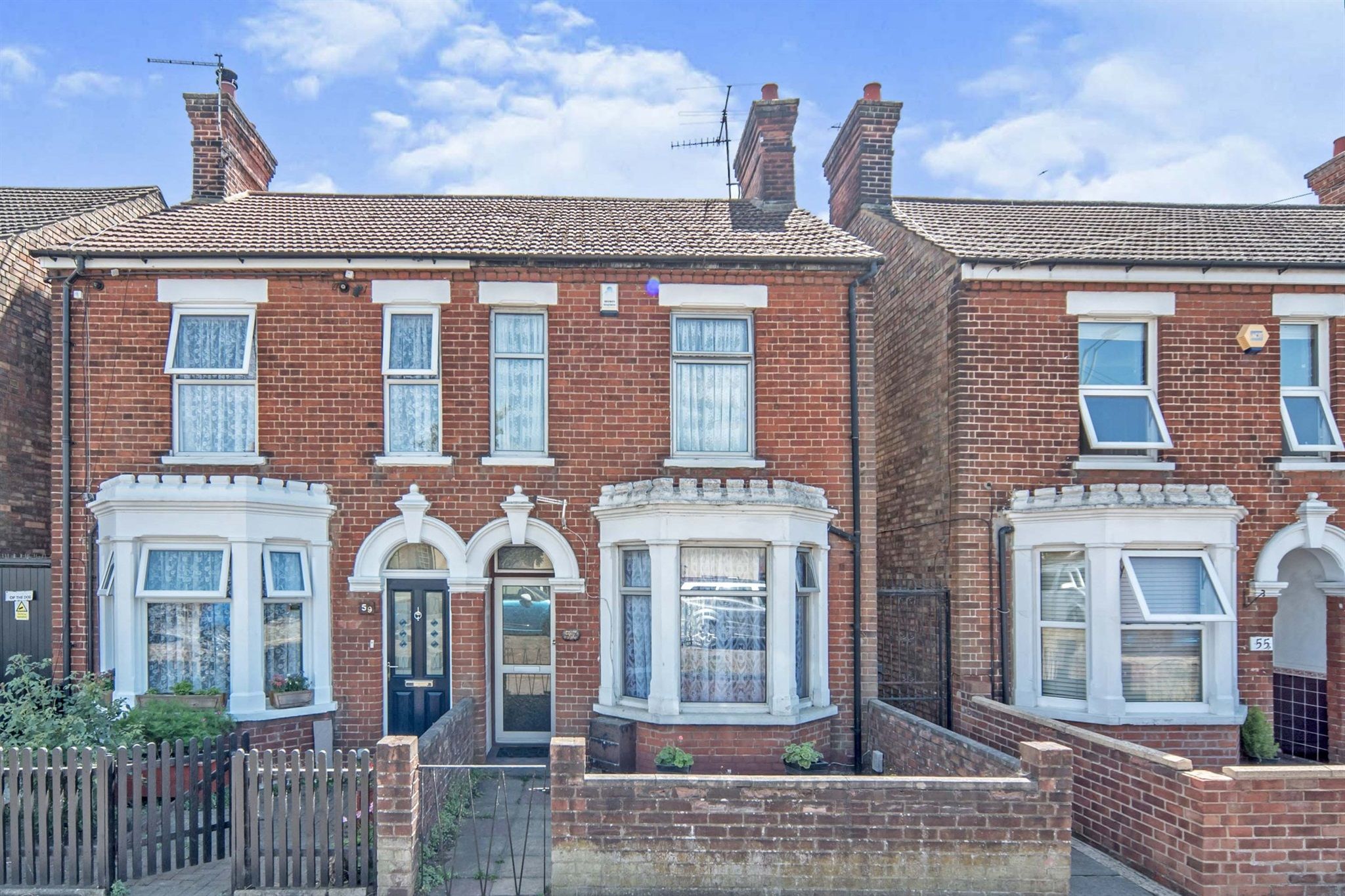 2 bed semidetached house for sale in Harrowden Road, Shortstown