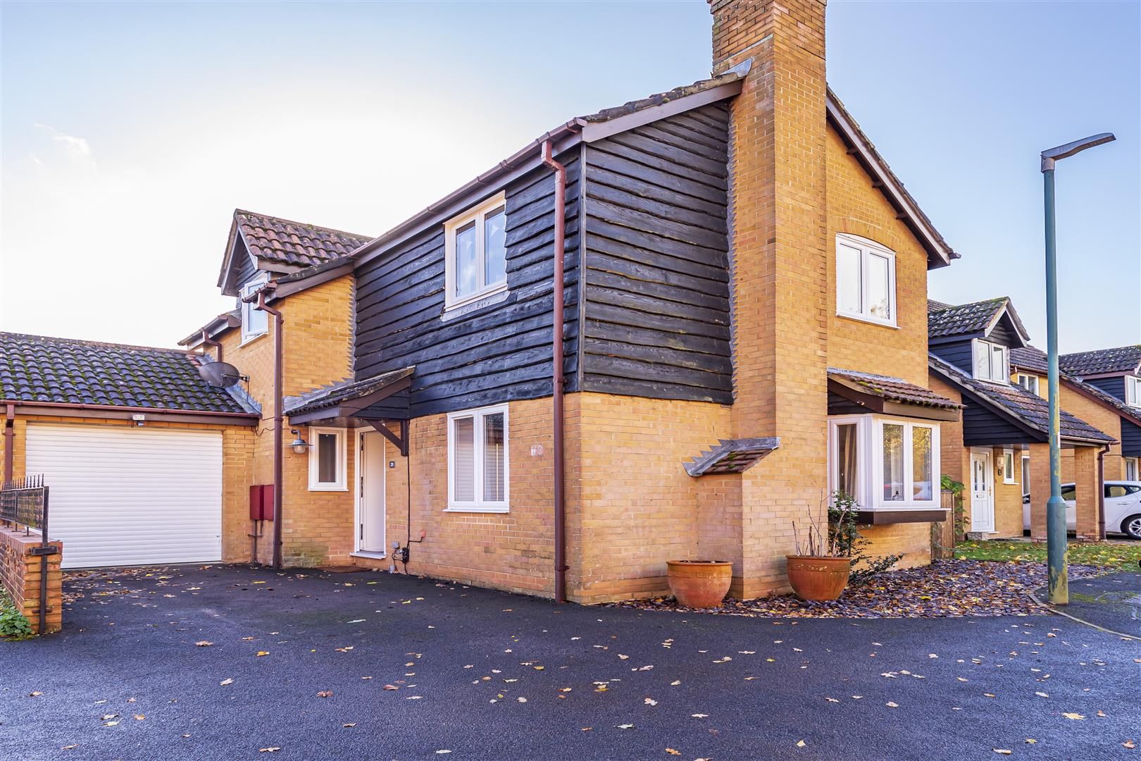 3 bed detached house to rent in Trentham Avenue, Bournemouth BH7 Zoopla