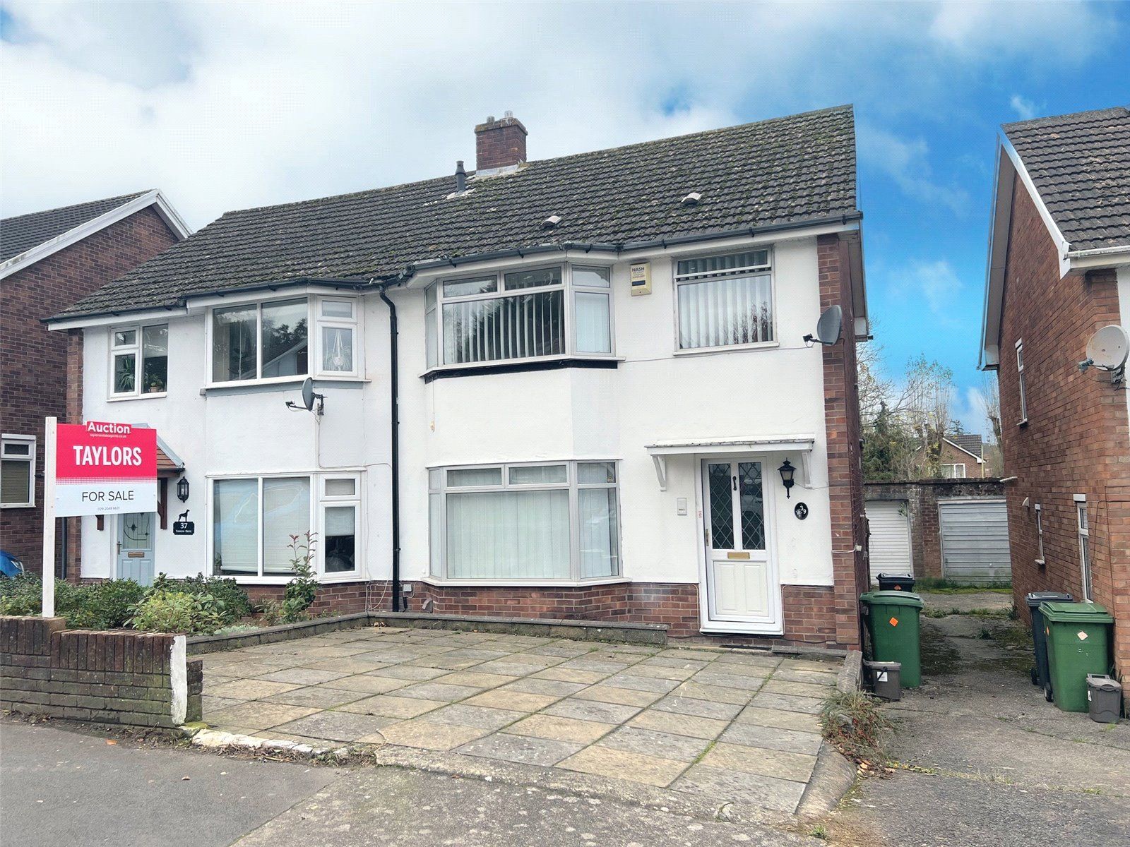 3 bed semidetached house for sale in Torrens Drive, Caerdydd, Torrens