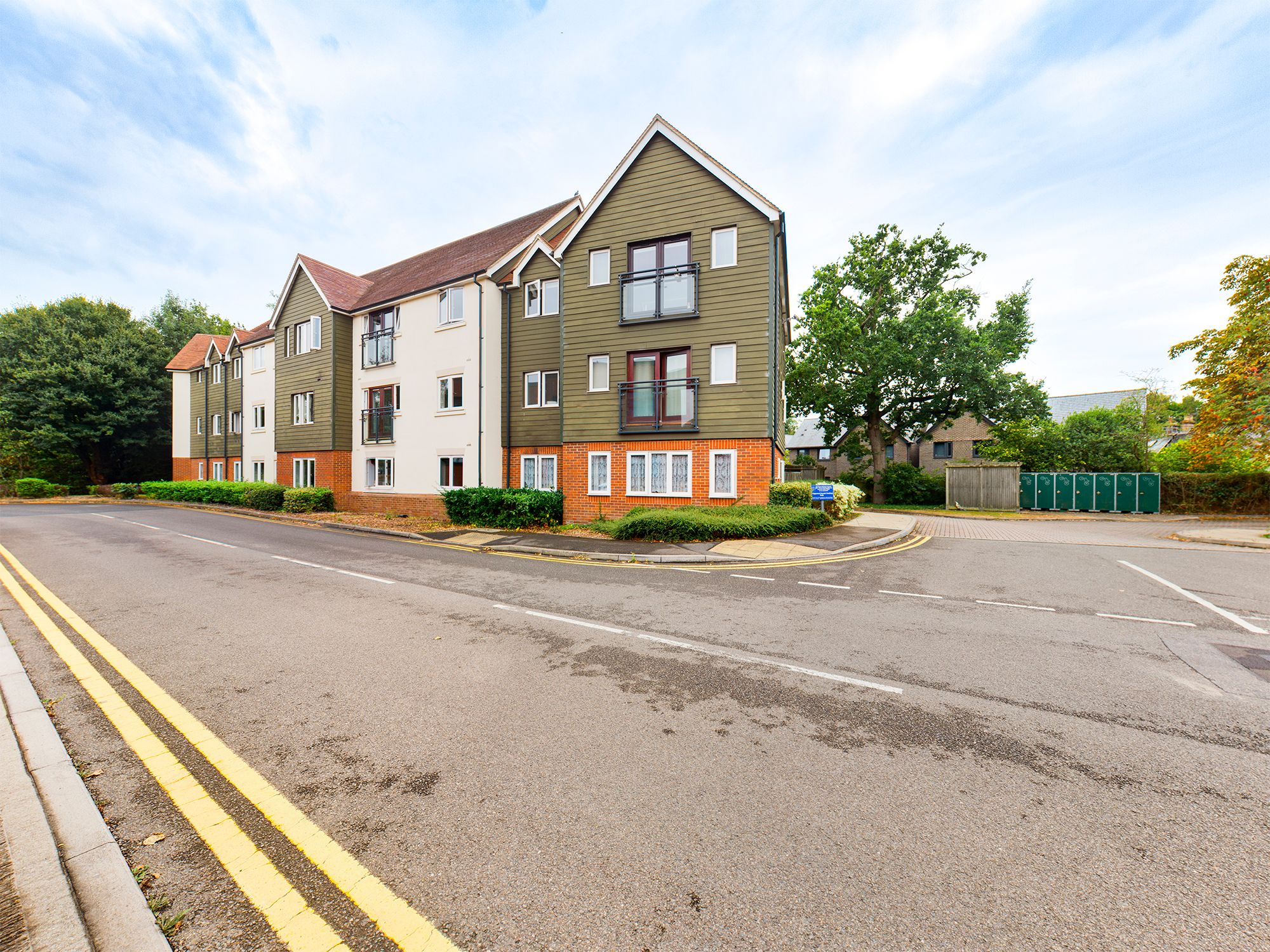 2 bed flat for sale in Fairbank Road, Southwater, Horsham RH13 Zoopla