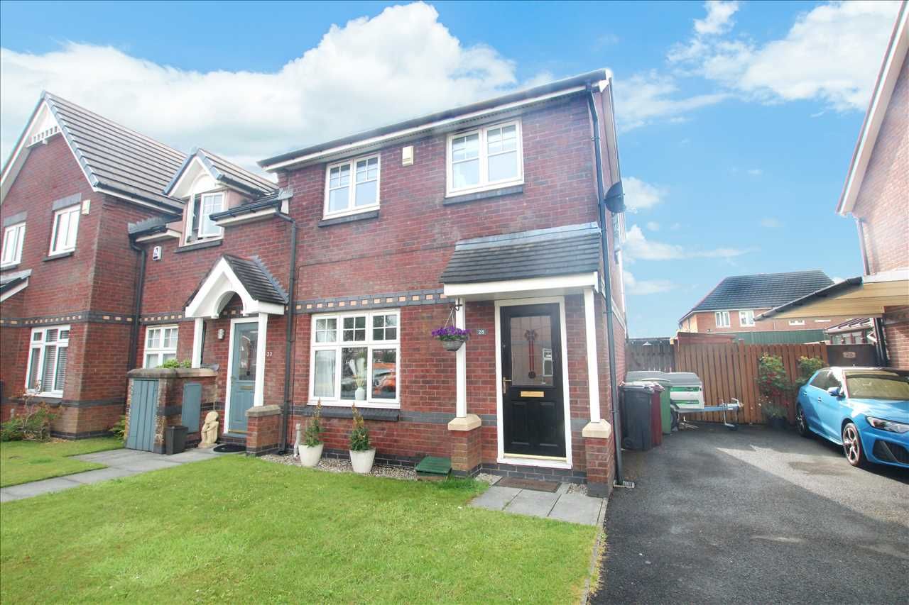 3 bed mews house for sale in Ingleby Close, Westhoughton, Bolton BL5