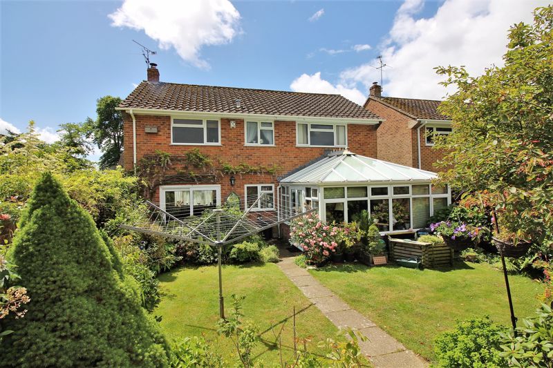 3 bed detached house for sale in Monmouth Close, Chard TA20 Zoopla