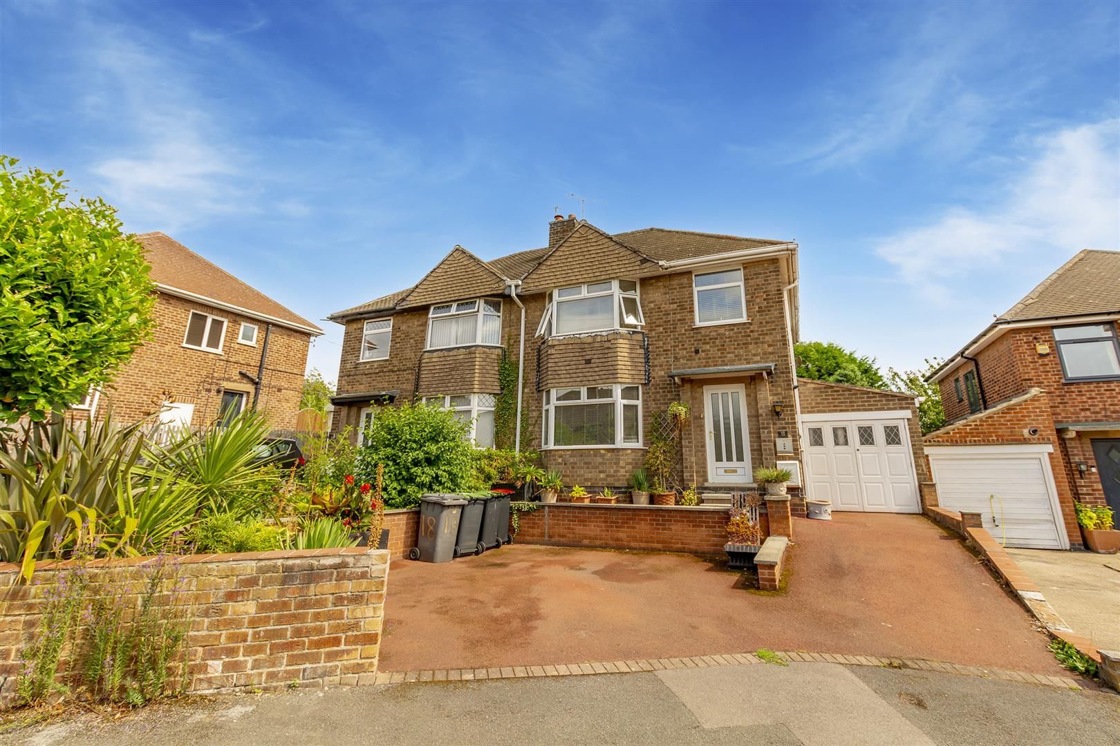 3 bed semidetached house for sale in Smithfield Avenue, Trowell