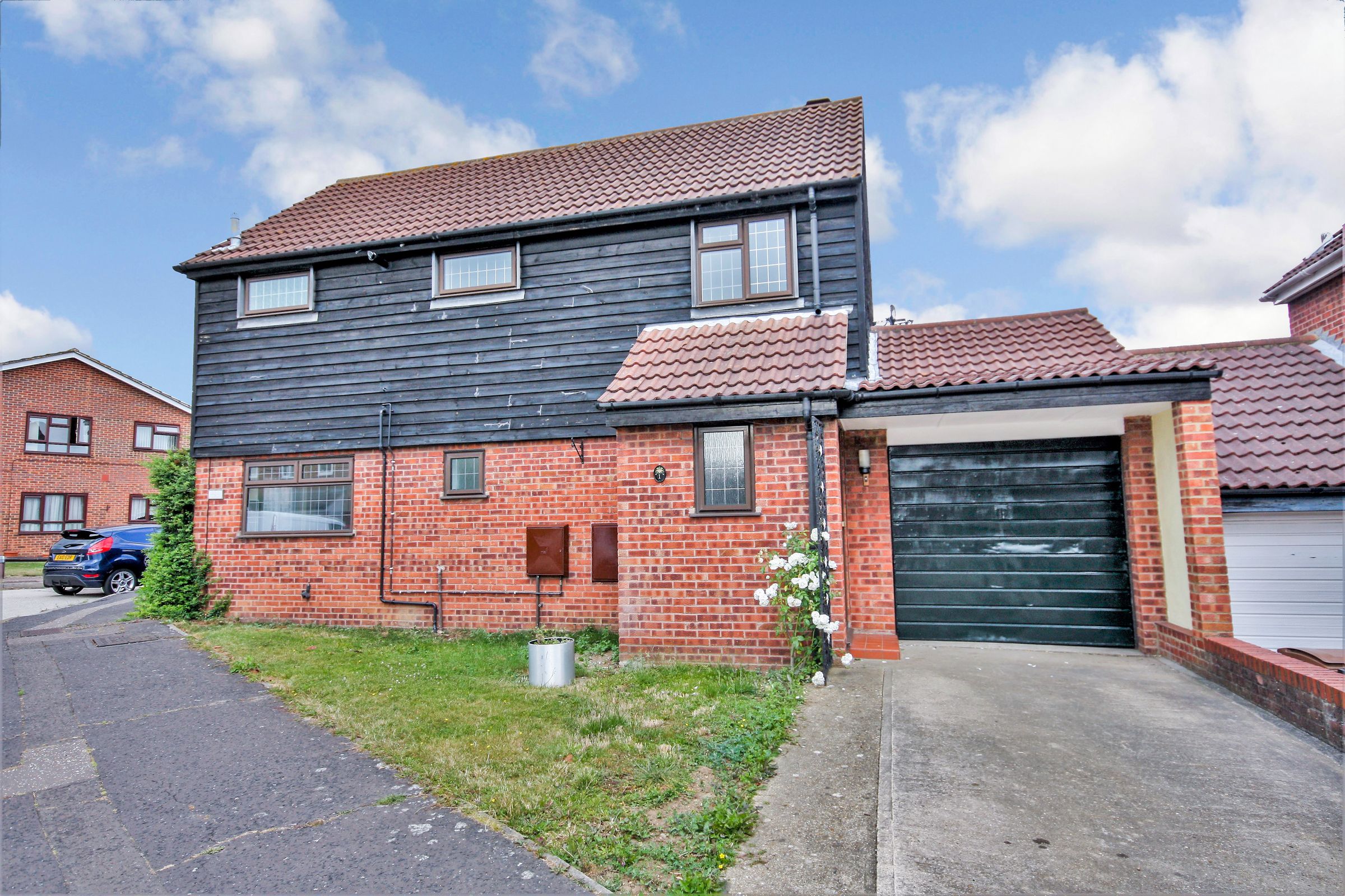 3 bed detached house to rent in Clachar Close, Chelmsford CM2 Zoopla