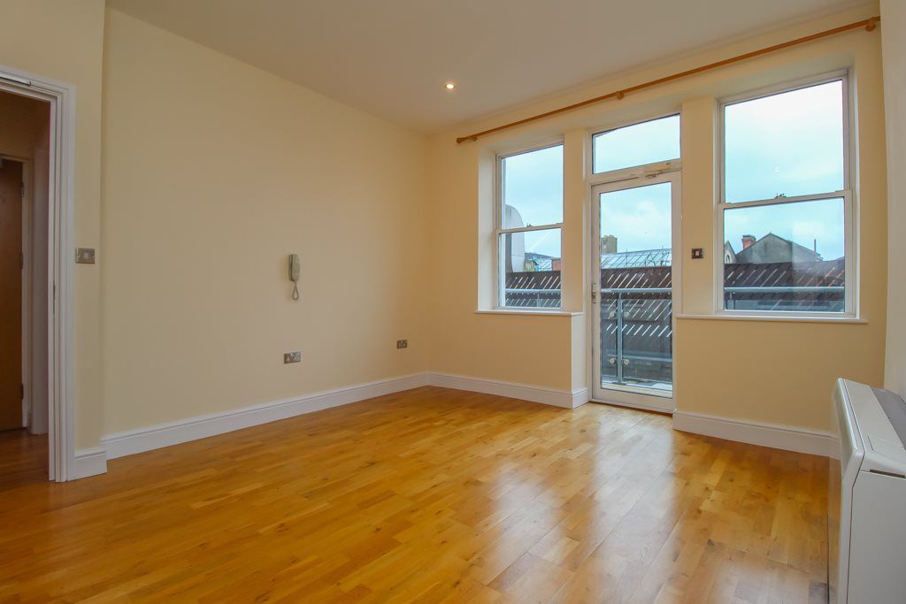 High Street, City Centre, Cardiff CF10  