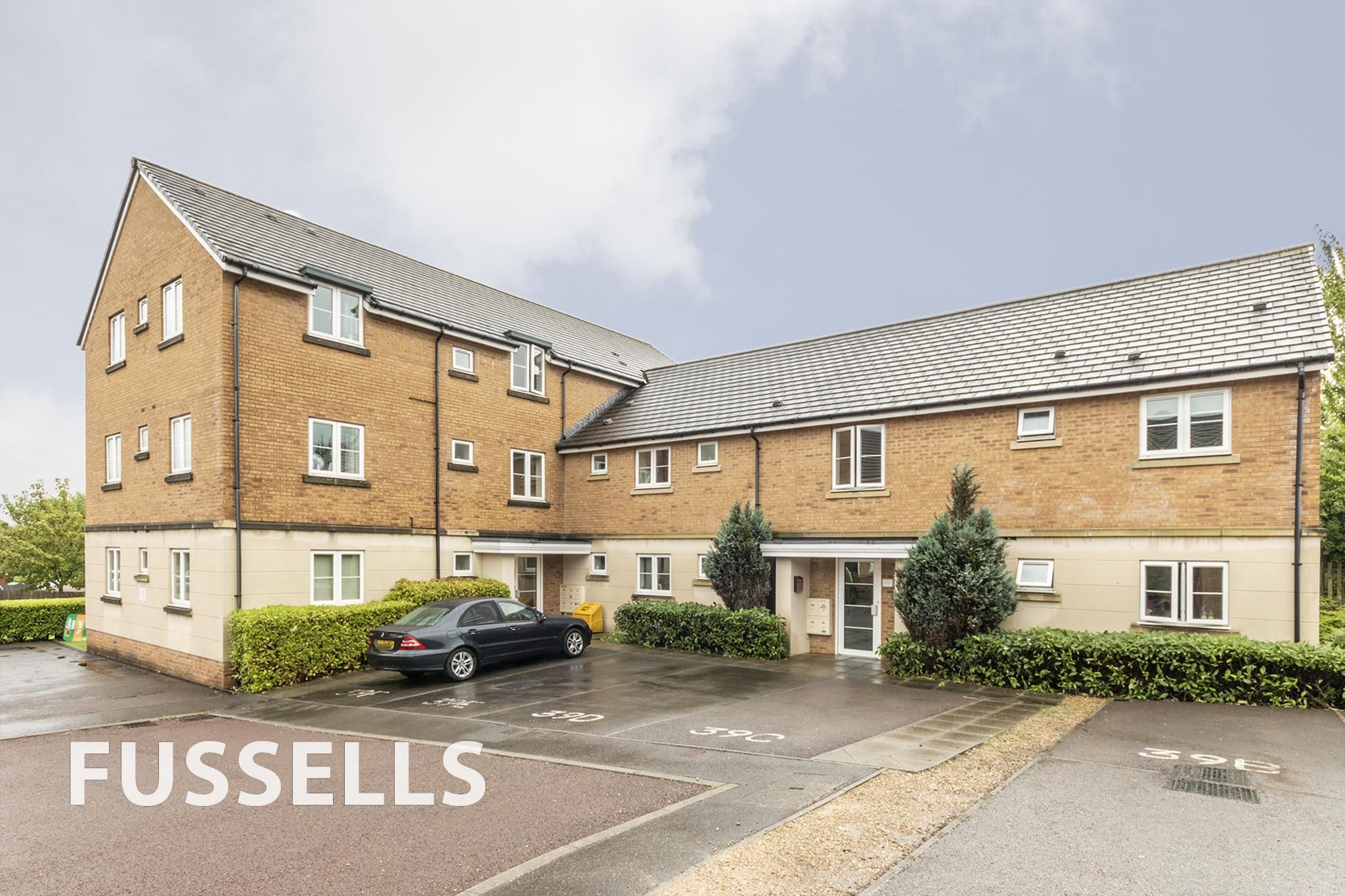 2 bed flat for sale in Drum Tower View, Caerphilly CF83 Zoopla