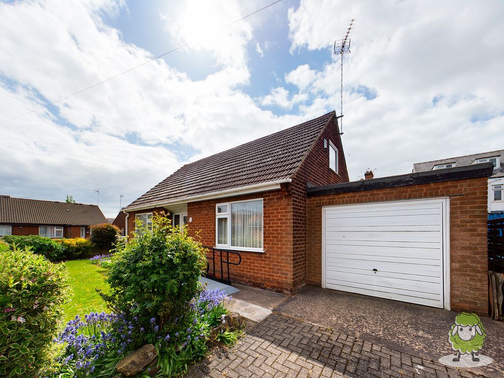 3 bed detached bungalow for sale in Slater Street, SuttonInAshfield