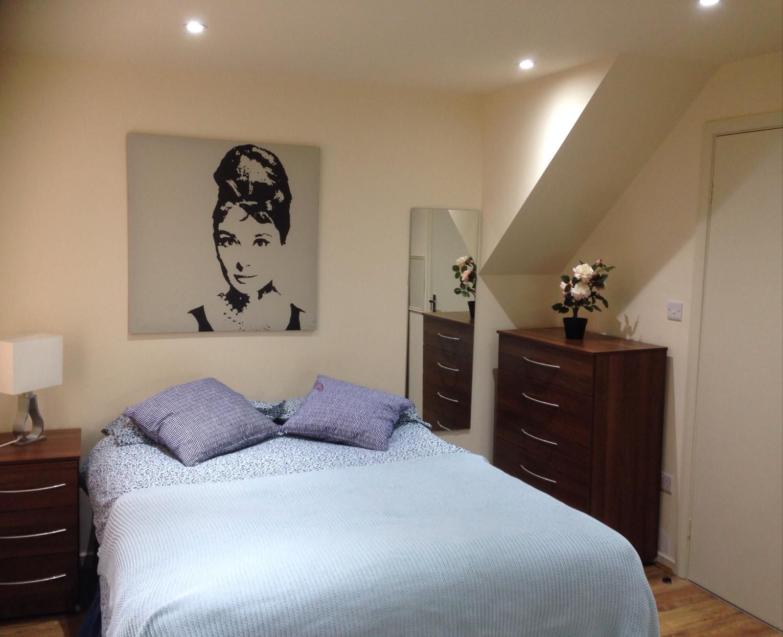 Studio to rent in Anson Road, Willesden Green NW2 Zoopla