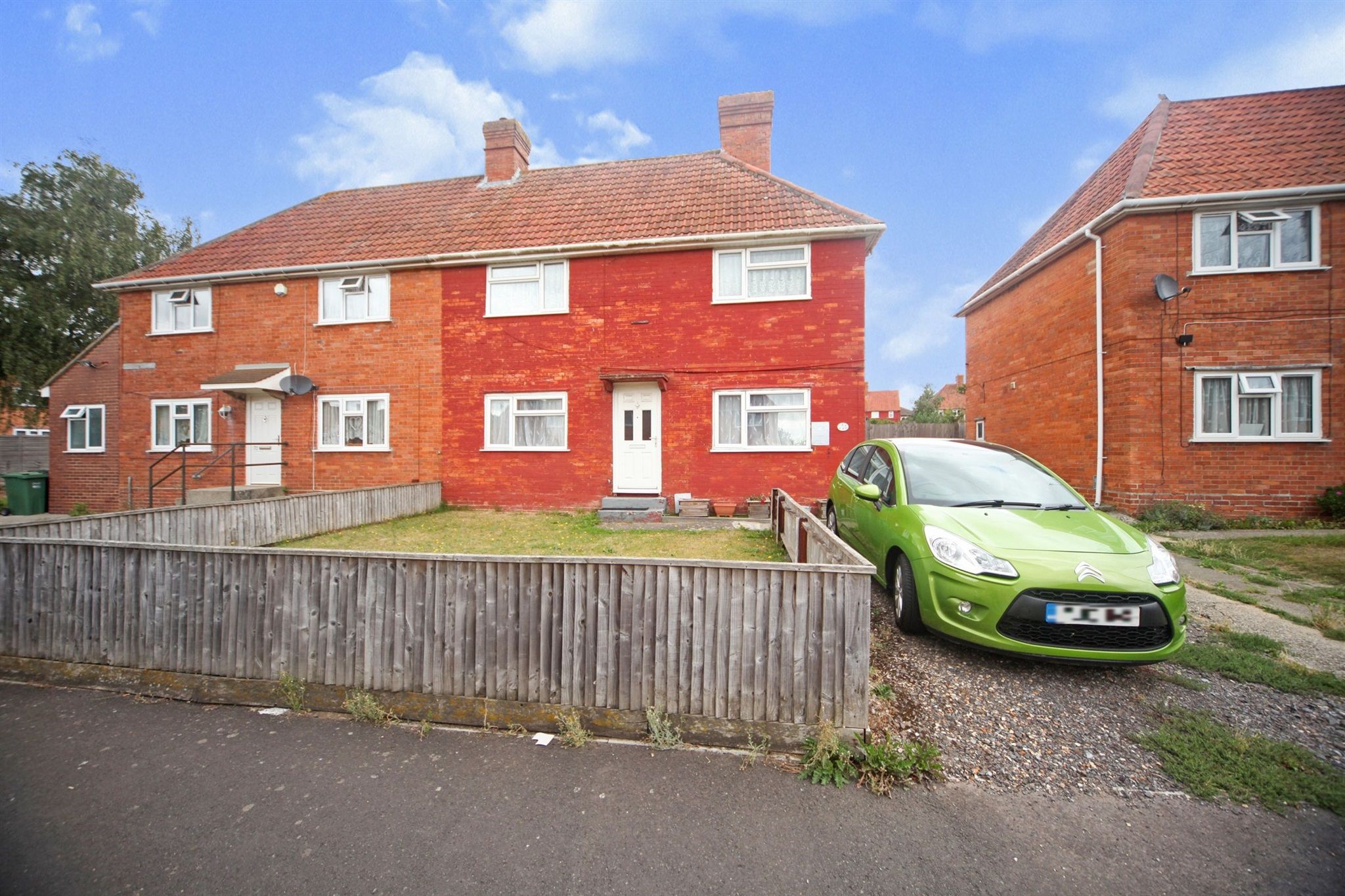 3 bed semidetached house for sale in Westfield Crescent, Yeovil BA21 Zoopla