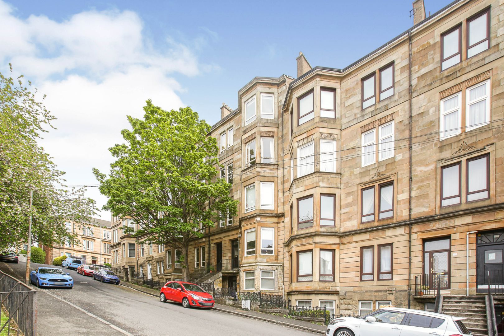 17 Brownlie Street, Glasgow G42  