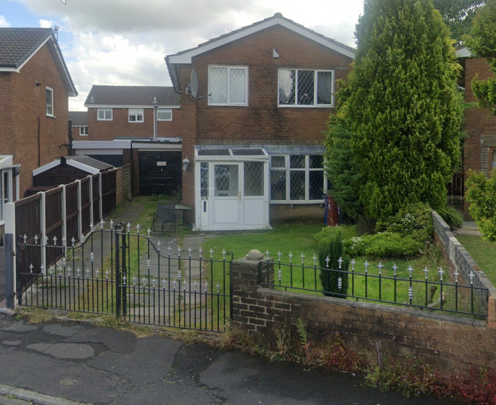 3 bed detached house for sale in Kings Drive, Padiham, Burnley BB12