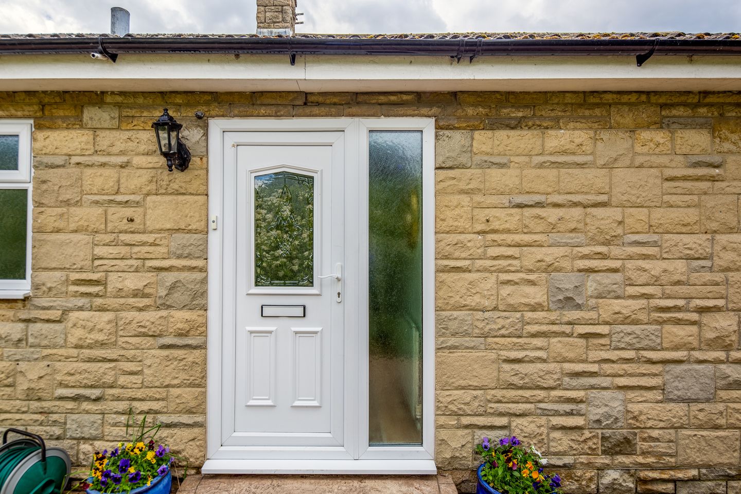 2 bed bungalow for sale in Paddock Road, Ardley, Bicester OX27 Zoopla