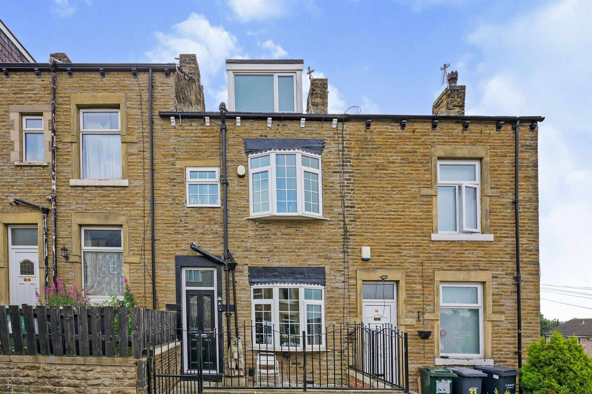 3 bed terraced house for sale in Westminster Place, Bradford BD3 Zoopla