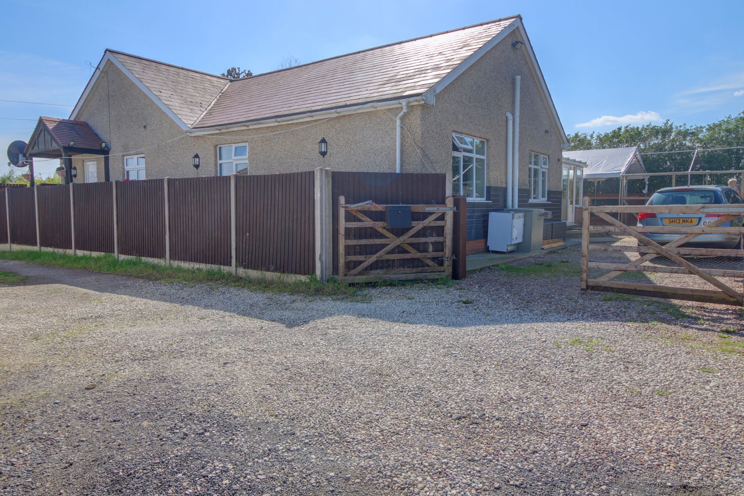 4 bed detached bungalow for sale in Skegness Road, Partney, Spilsby PE23 Zoopla
