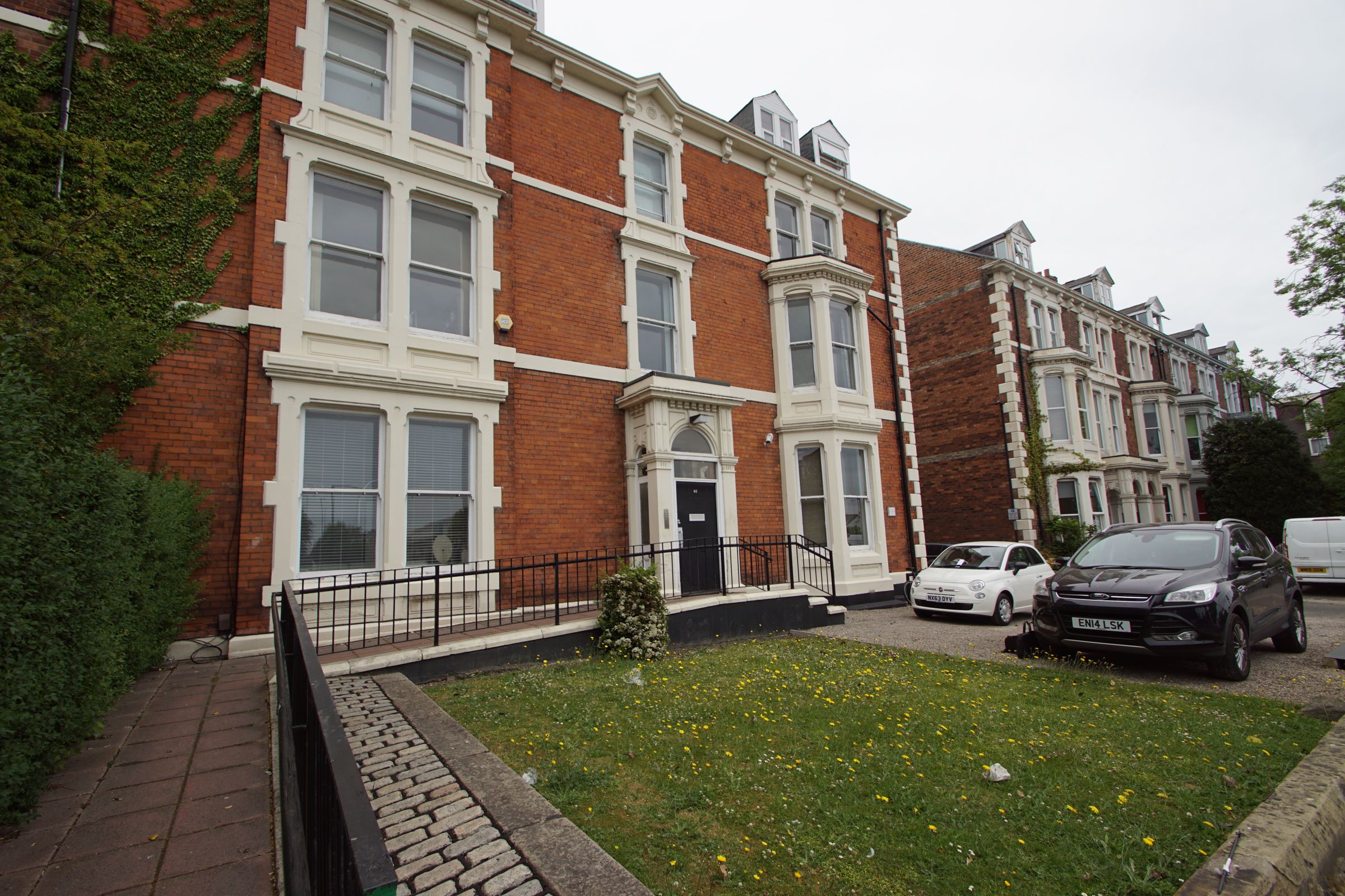 2 bed flat for sale in Jesmond Road, Sandyford, Newcastle Upon Tyne NE2