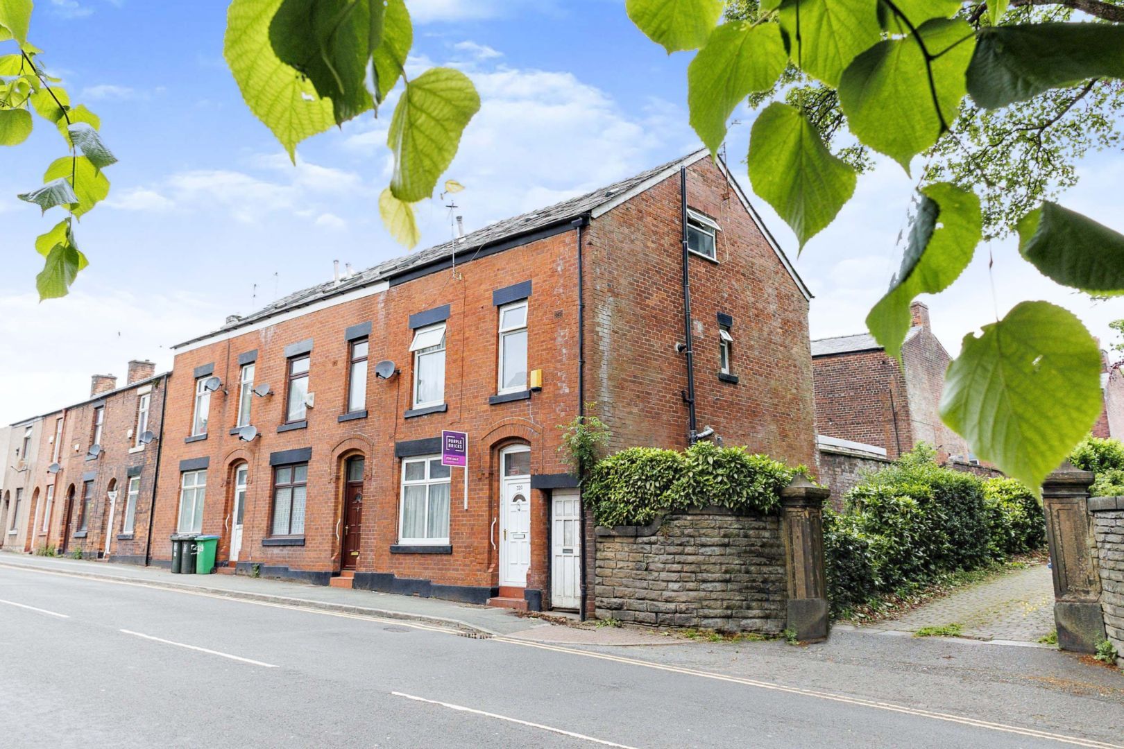4 bed end terrace house for sale in Bury Road, Rochdale OL11 Zoopla