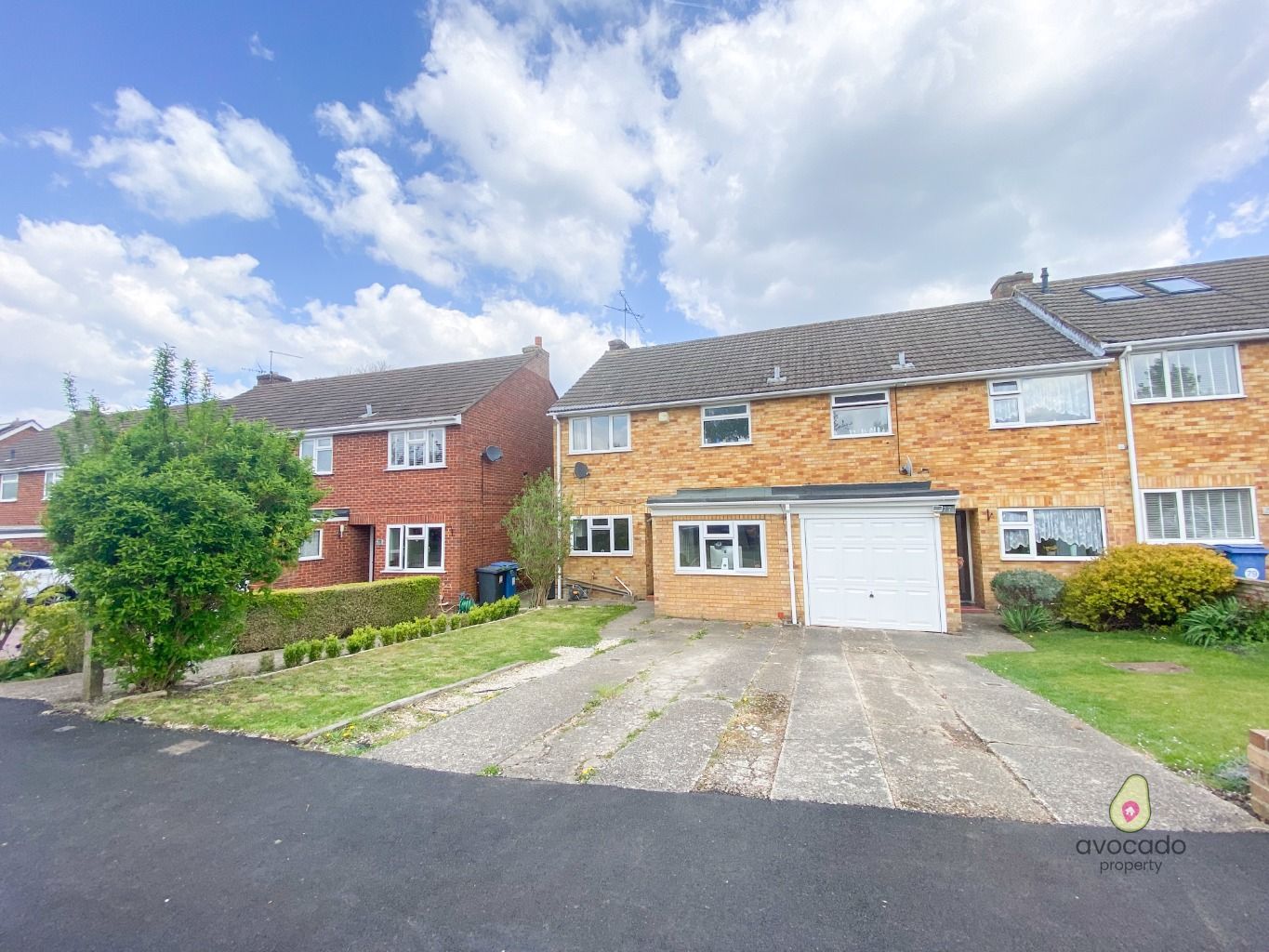 3 bed end terrace house for sale in Farm View, Yateley GU46 Zoopla