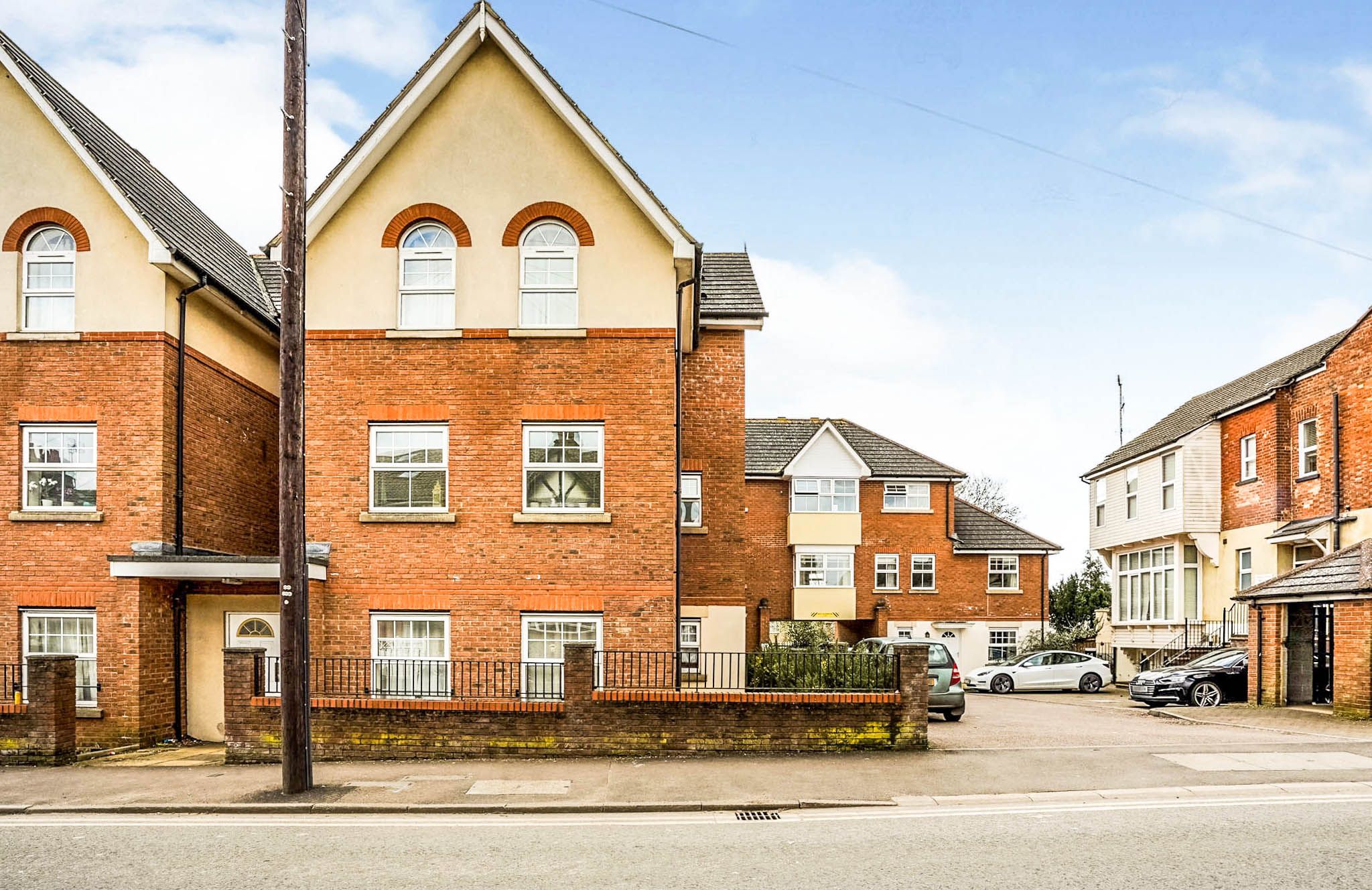 1 bed flat for sale in Hockliffe Road, Leighton Buzzard LU7 Zoopla