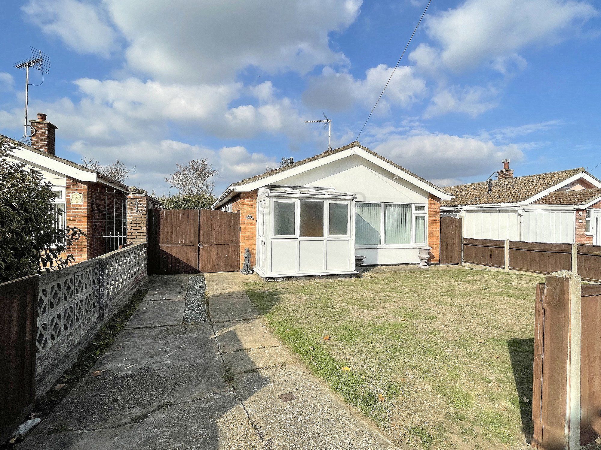 3 bed detached bungalow for sale in Famona Road, Carlton Colville