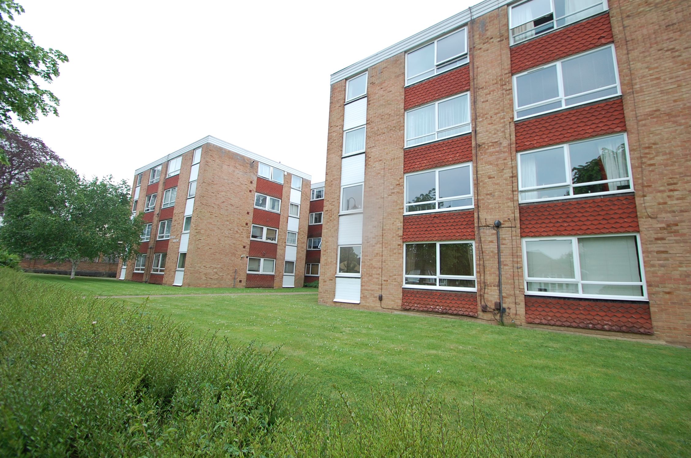 1 bed flat to rent in Kenley House, Ashburton Road, Croydon CR0 Zoopla