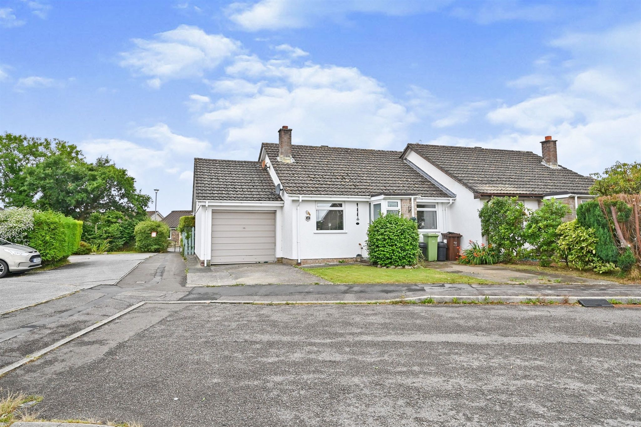 2 bed semidetached bungalow for sale in Pendray Gardens, Dobwalls