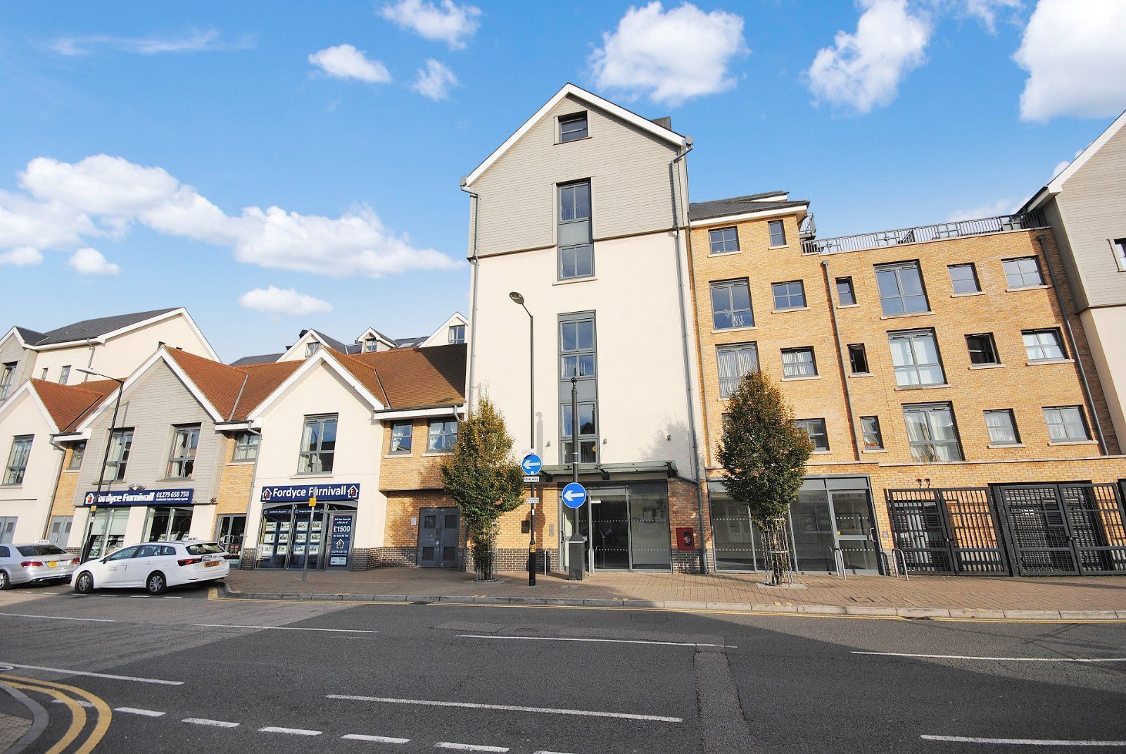 2 bed flat for sale in Riverside Wharf, Riverside, Stortford