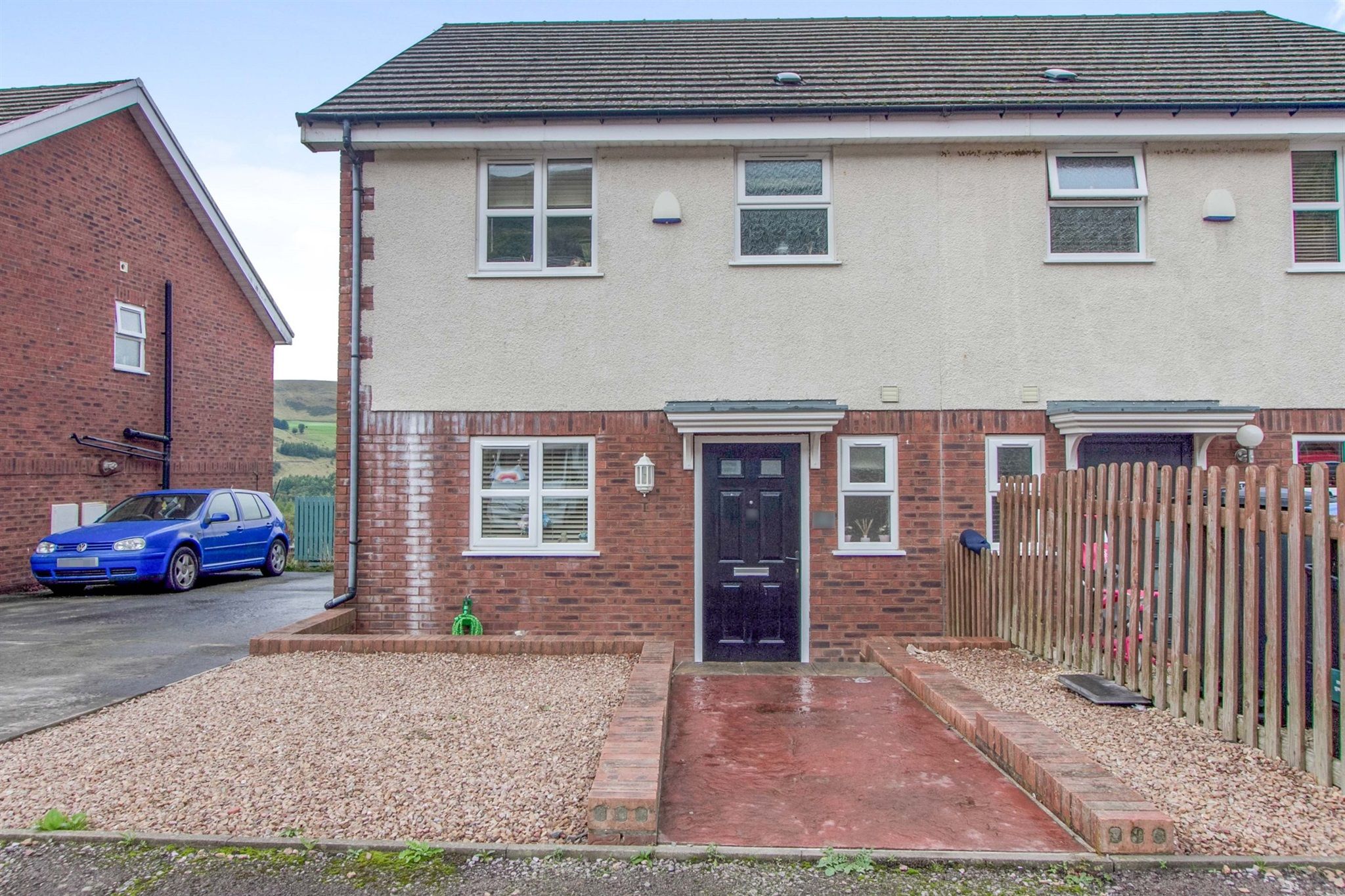 3 bed semidetached house for sale in Oak Road, Blaina, Abertillery