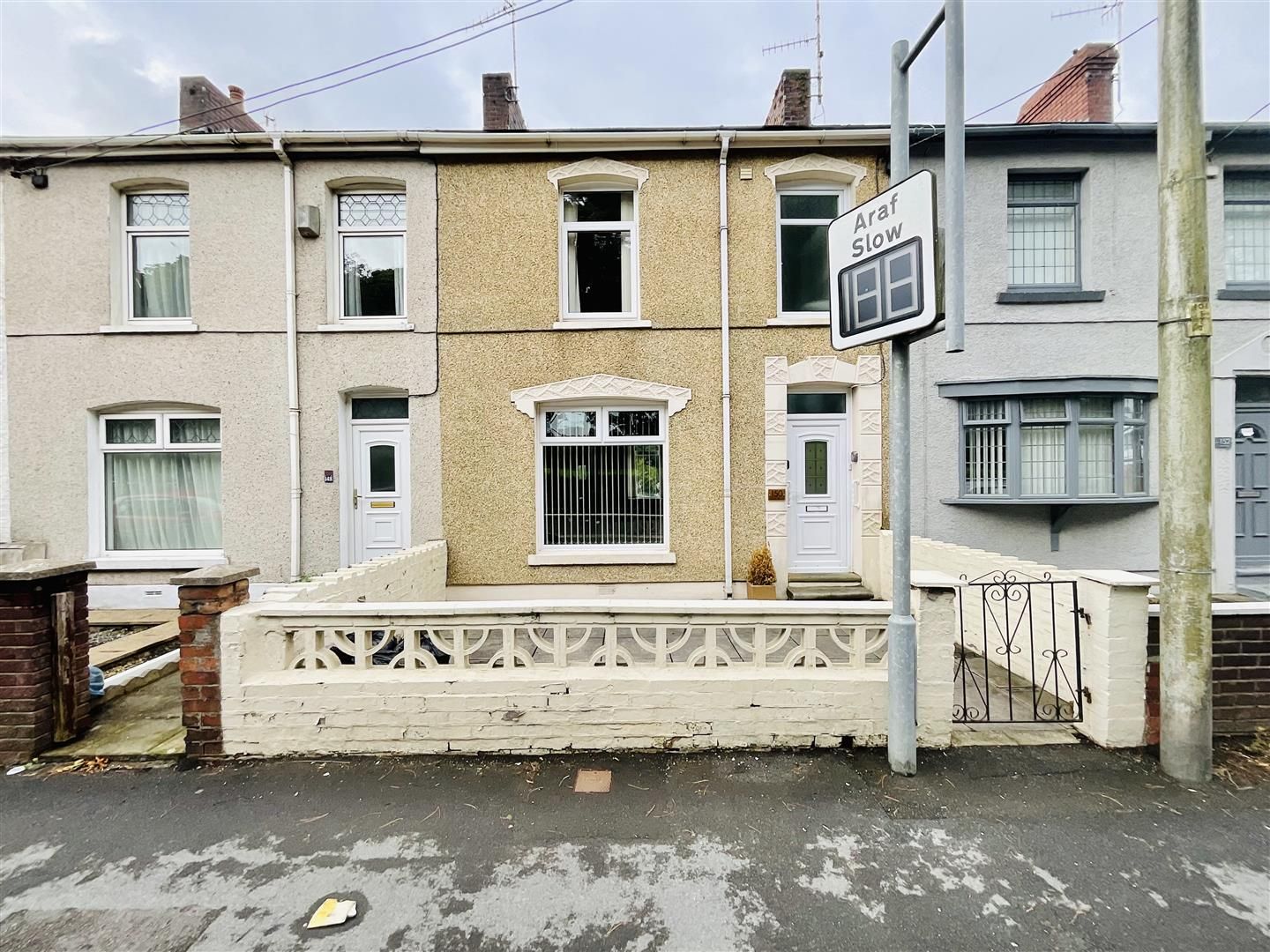 2 bed terraced house for sale in Sandy Road, Llanelli SA15 Zoopla