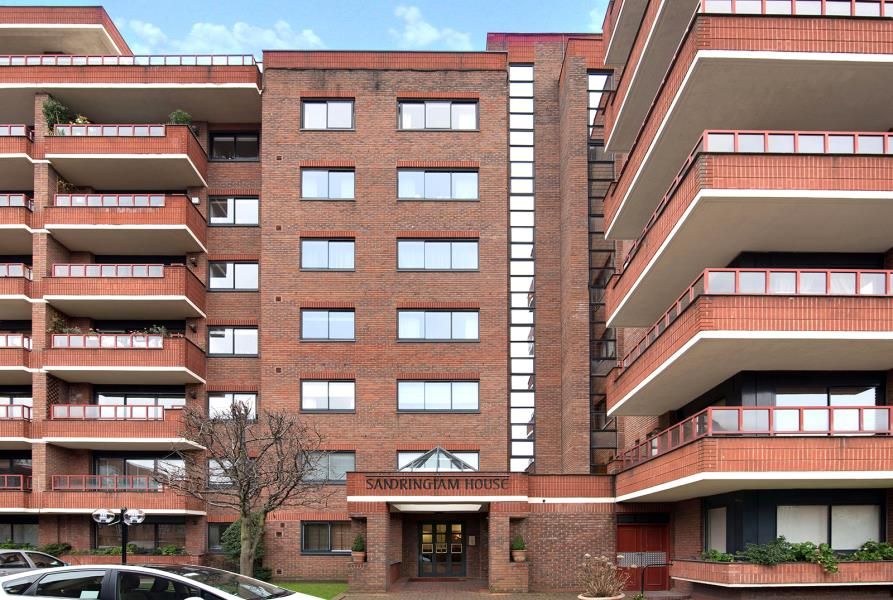 Sandringham House, Windsor Way, London, 14 W14