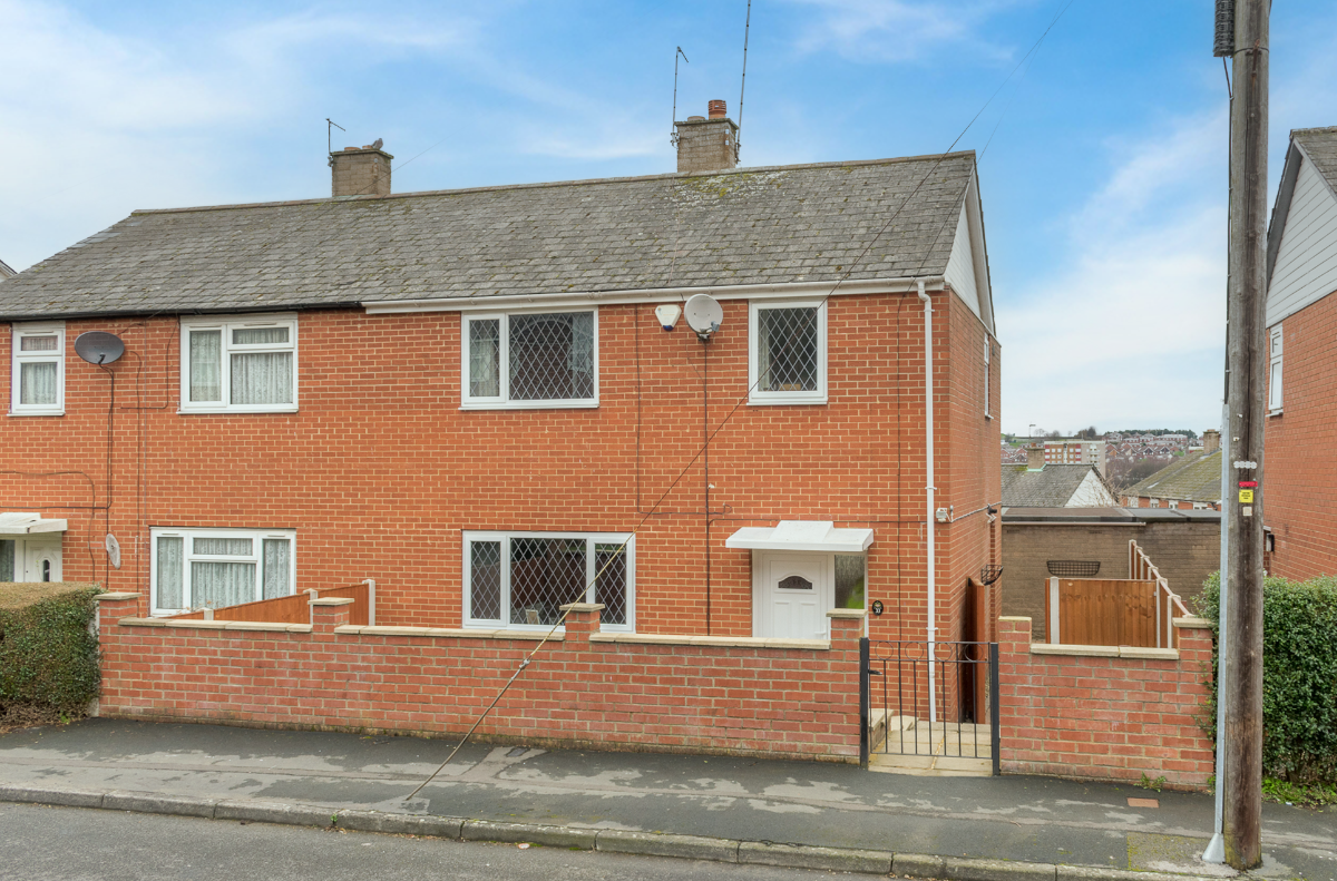3 bed semidetached house for sale in Harley Drive, Bramley, Leeds LS13