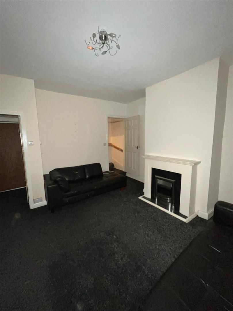 1 bed terraced house to rent in Bridge End, Rastrick, Brighouse HD6