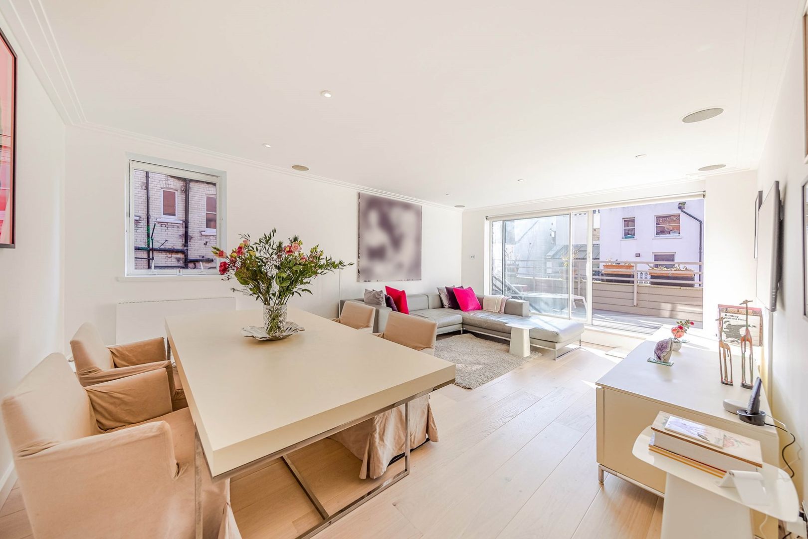 Hereford Road Bayswater / Notting Hl W2