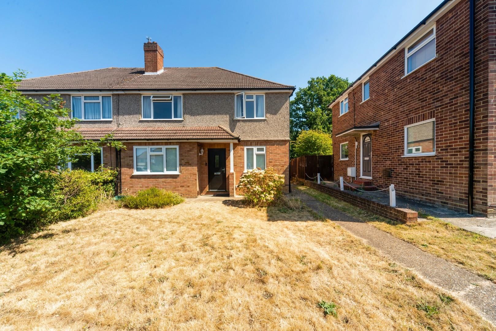 2 bed for sale in Stoneleigh Park Road, Stoneleigh, Epsom