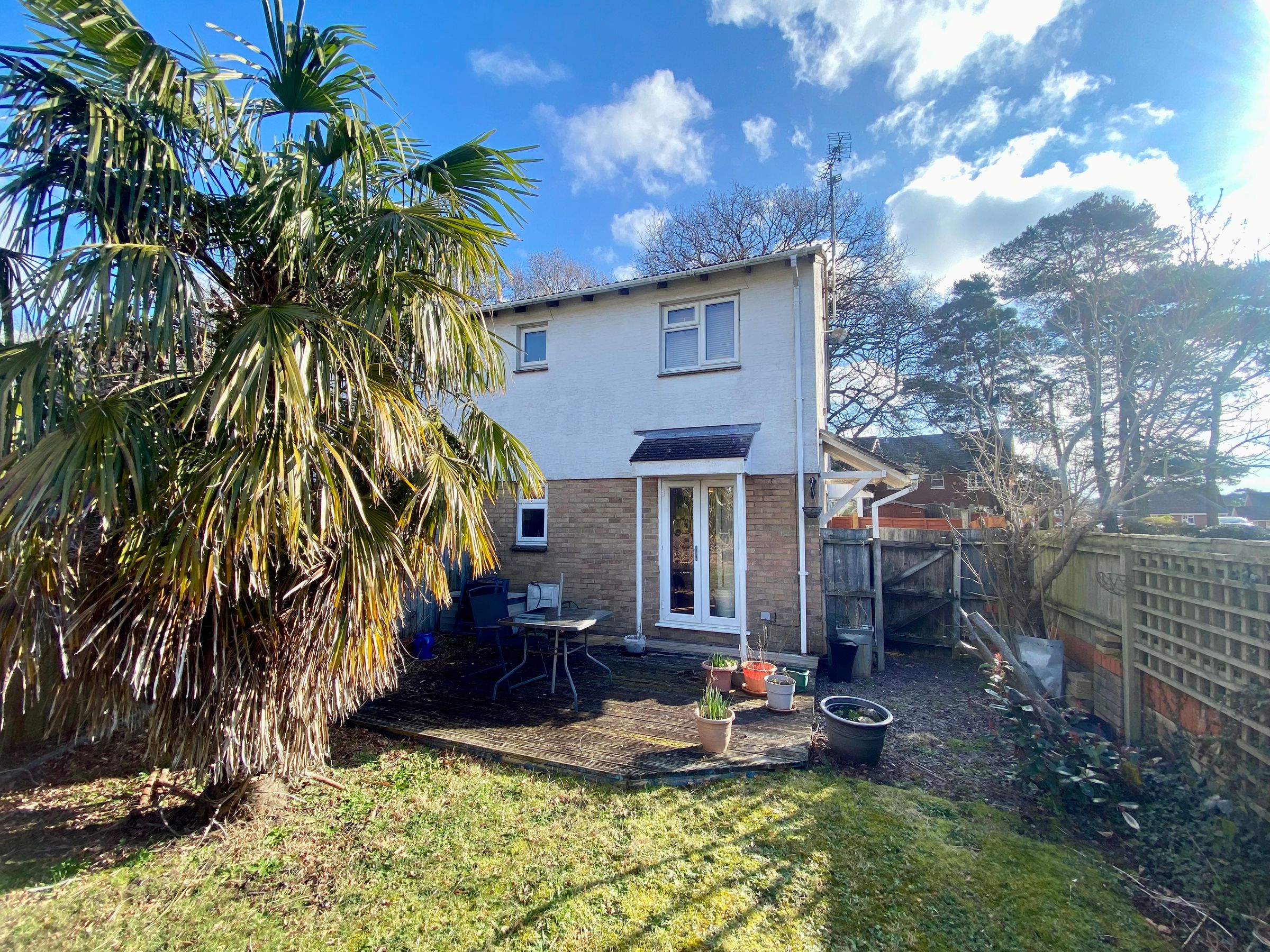 1 bed semidetached house to rent in Meadowsweet Road, Creekmoor, Poole