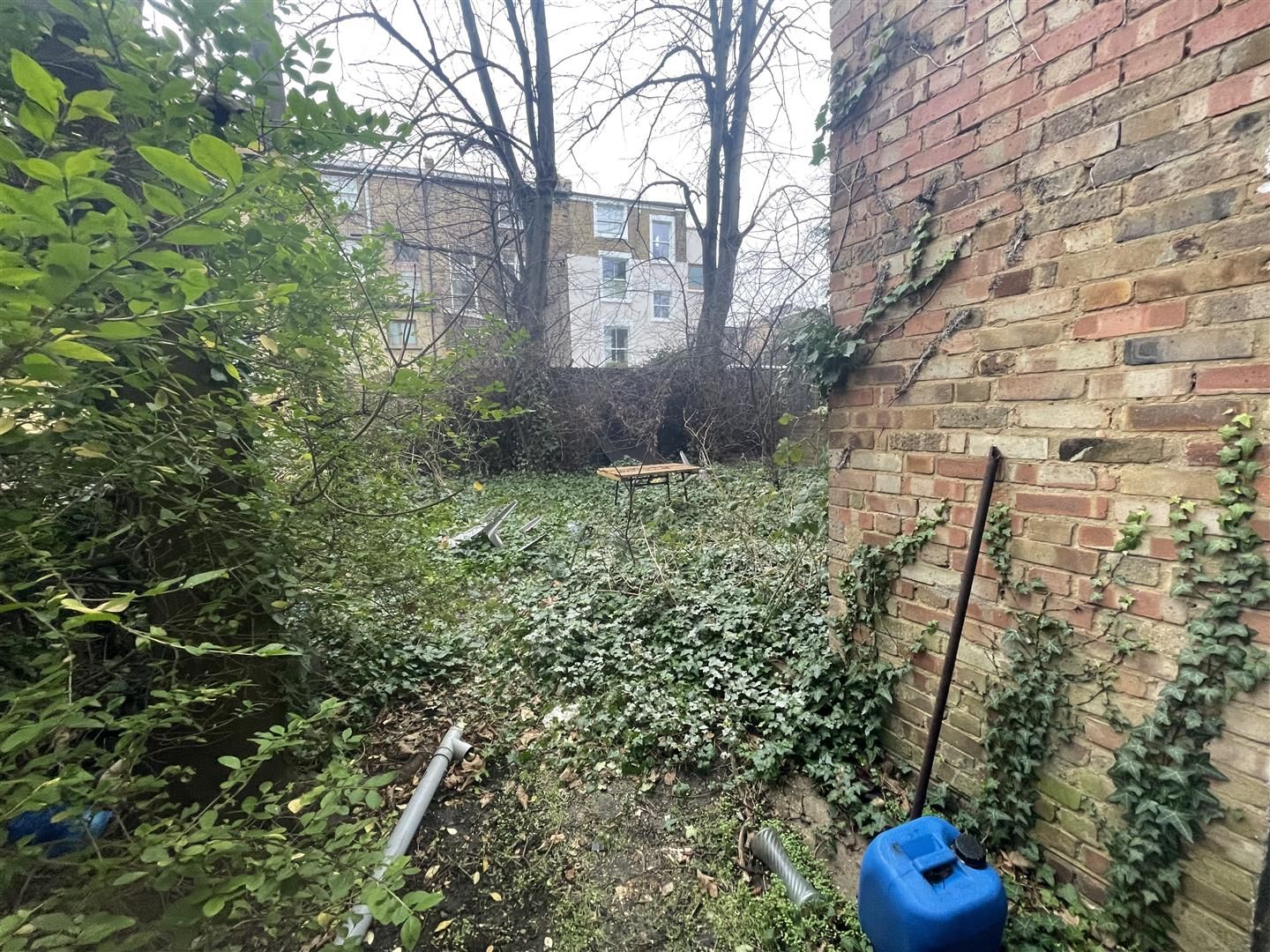 3 bed semidetached house for sale in Navarino Road, London E8 Zoopla