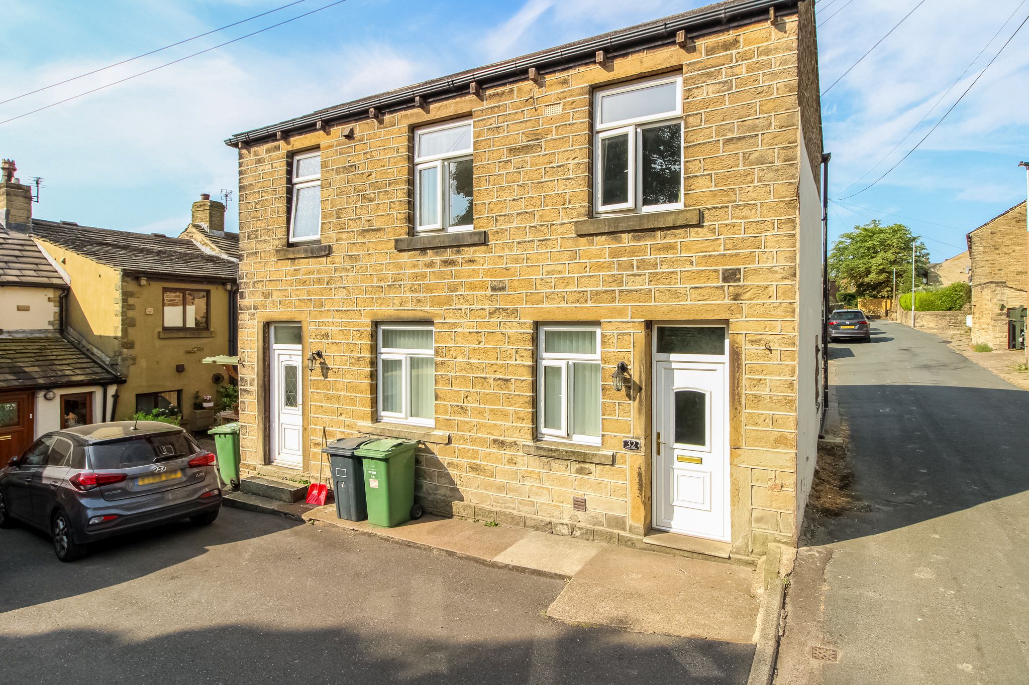 3 bed detached house for sale in Wood Street, Skelmanthorpe