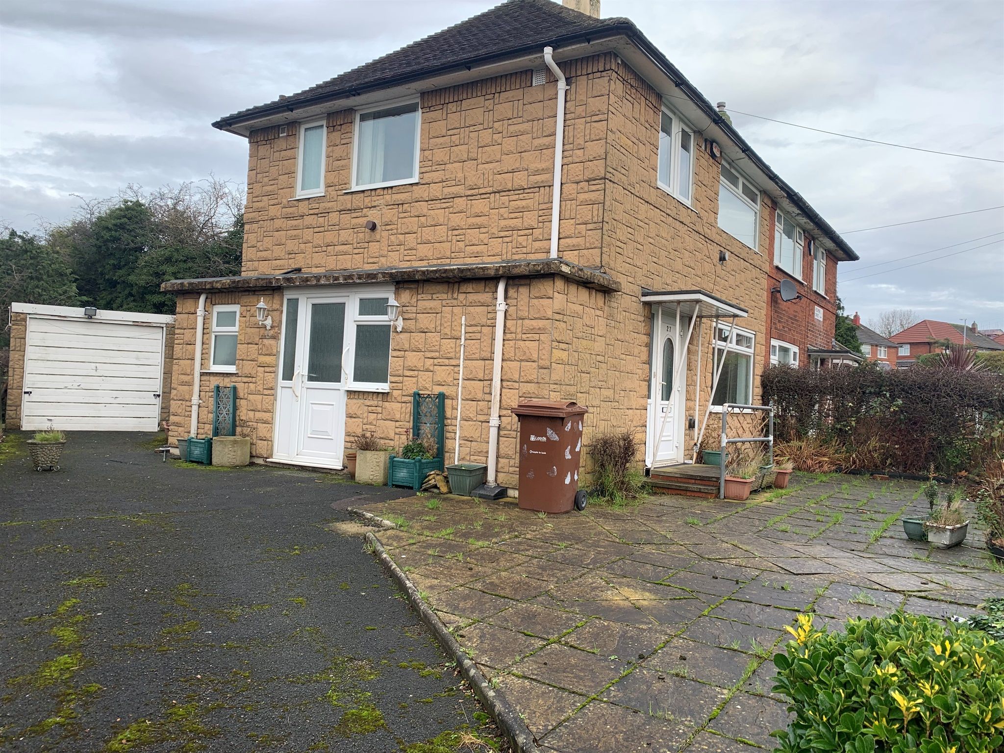 2 bed semidetached house for sale in Redmire View, Seacroft, Leeds