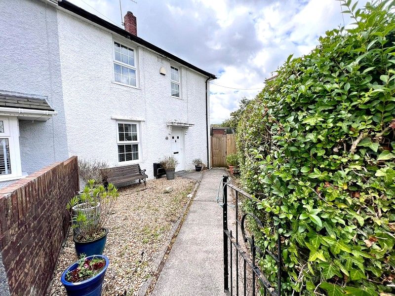 3 bed semidetached house for sale in Ynyslas Crescent, Glynneath