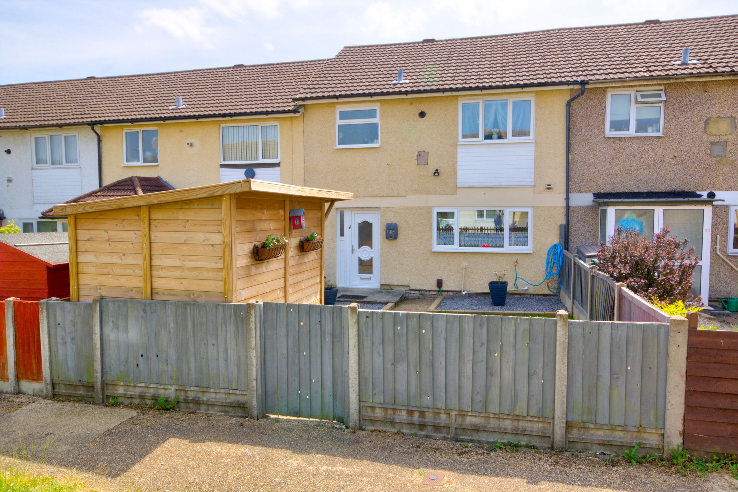 Otterden Close, Ashford TN23  