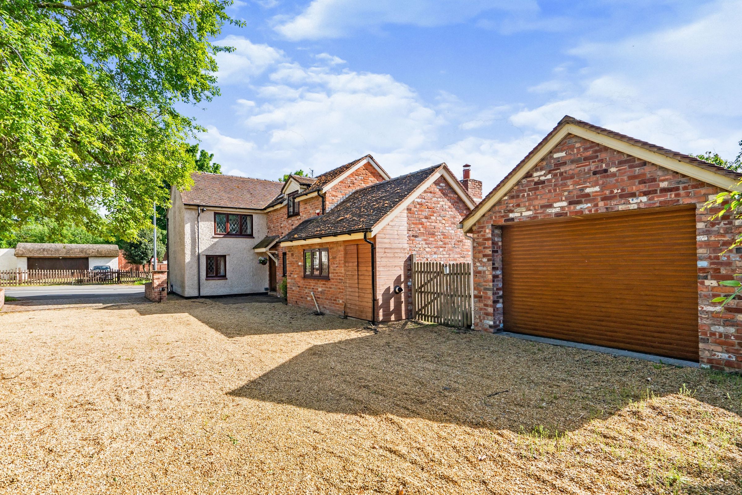 4 bed cottage for sale in Warrington Road, Bartington, Northwich