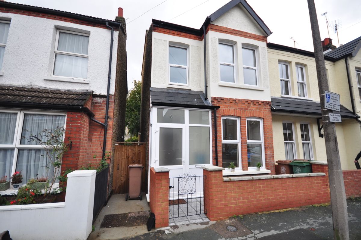 5 bed terraced house to rent in Sorrento Road, Sutton SM1 Zoopla