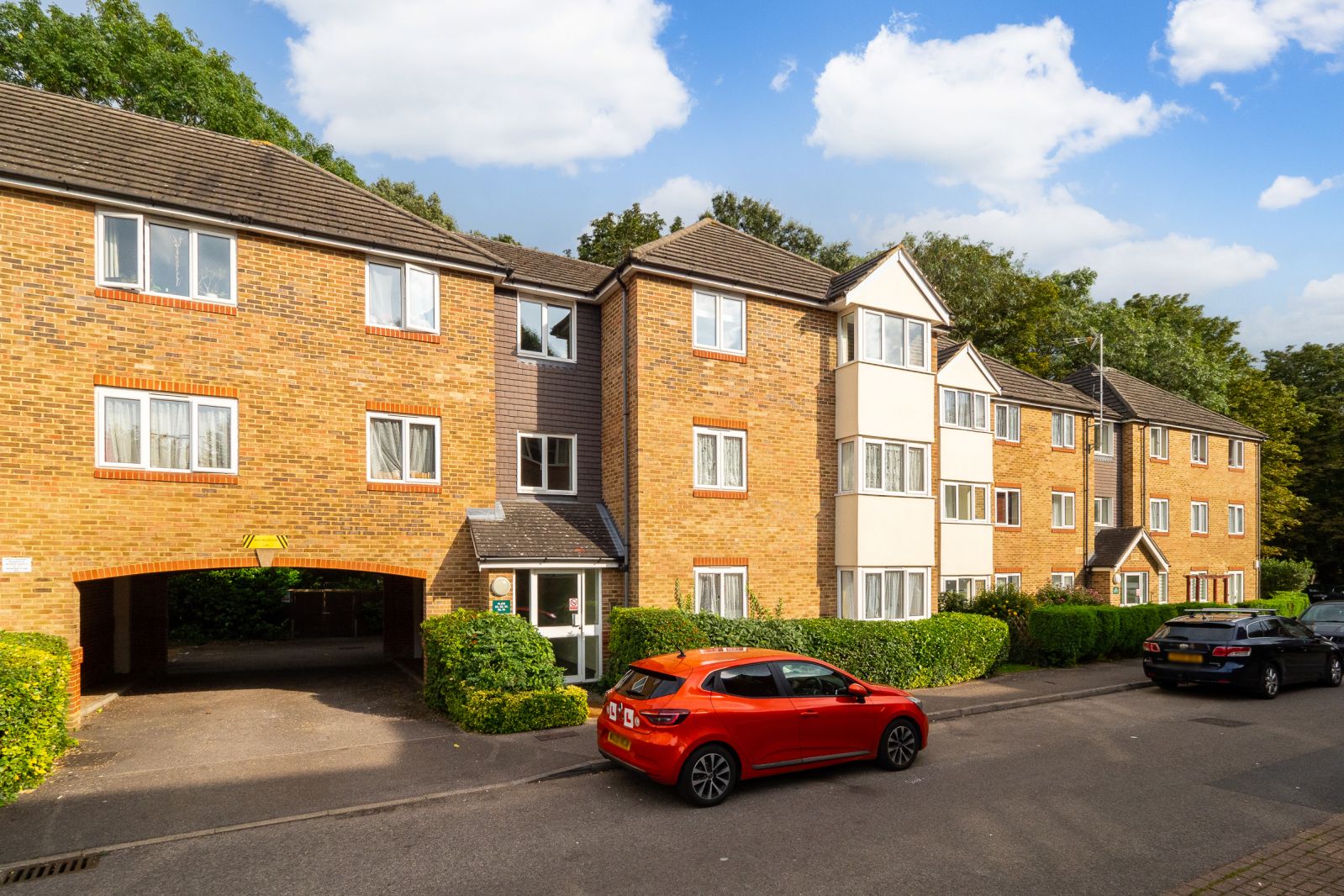 2 bed flat for sale in Sevenoaks Close, Sutton, Surrey SM2 Zoopla