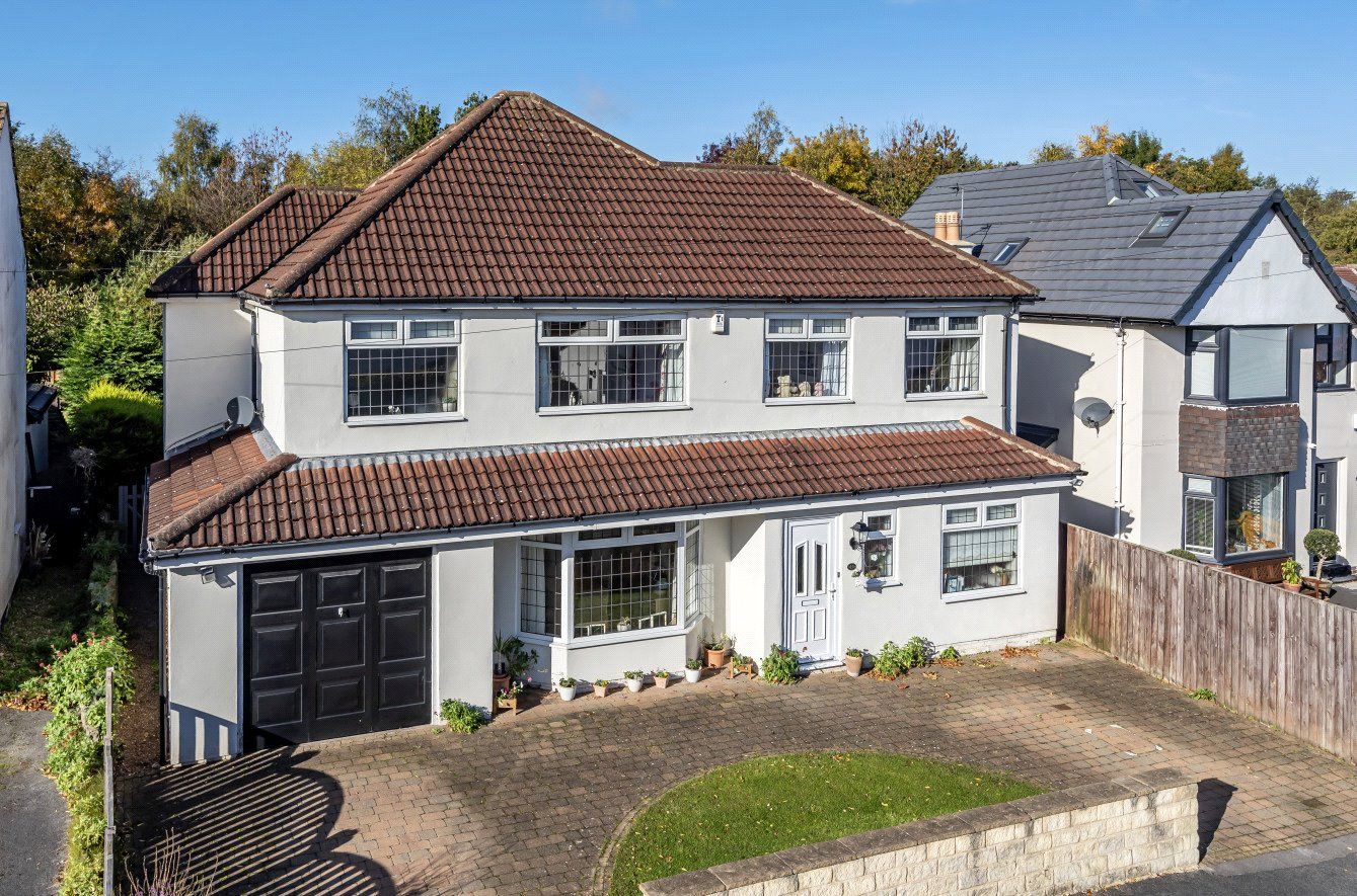 4 bed detached house for sale in Kingsley Avenue, Adel, Leeds, West