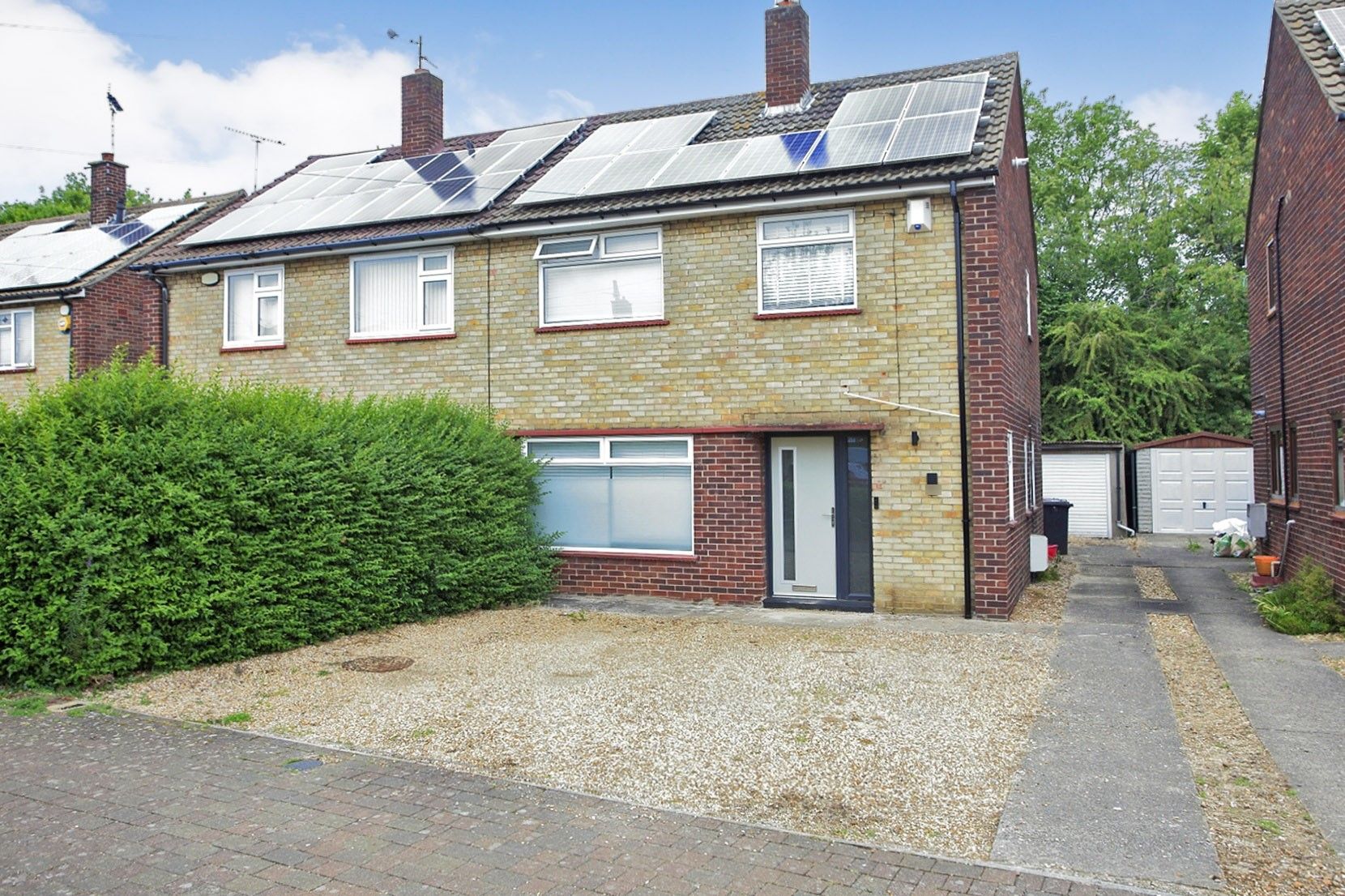 3 bed semidetached house for sale in Chaucer Road, Peterborough PE1